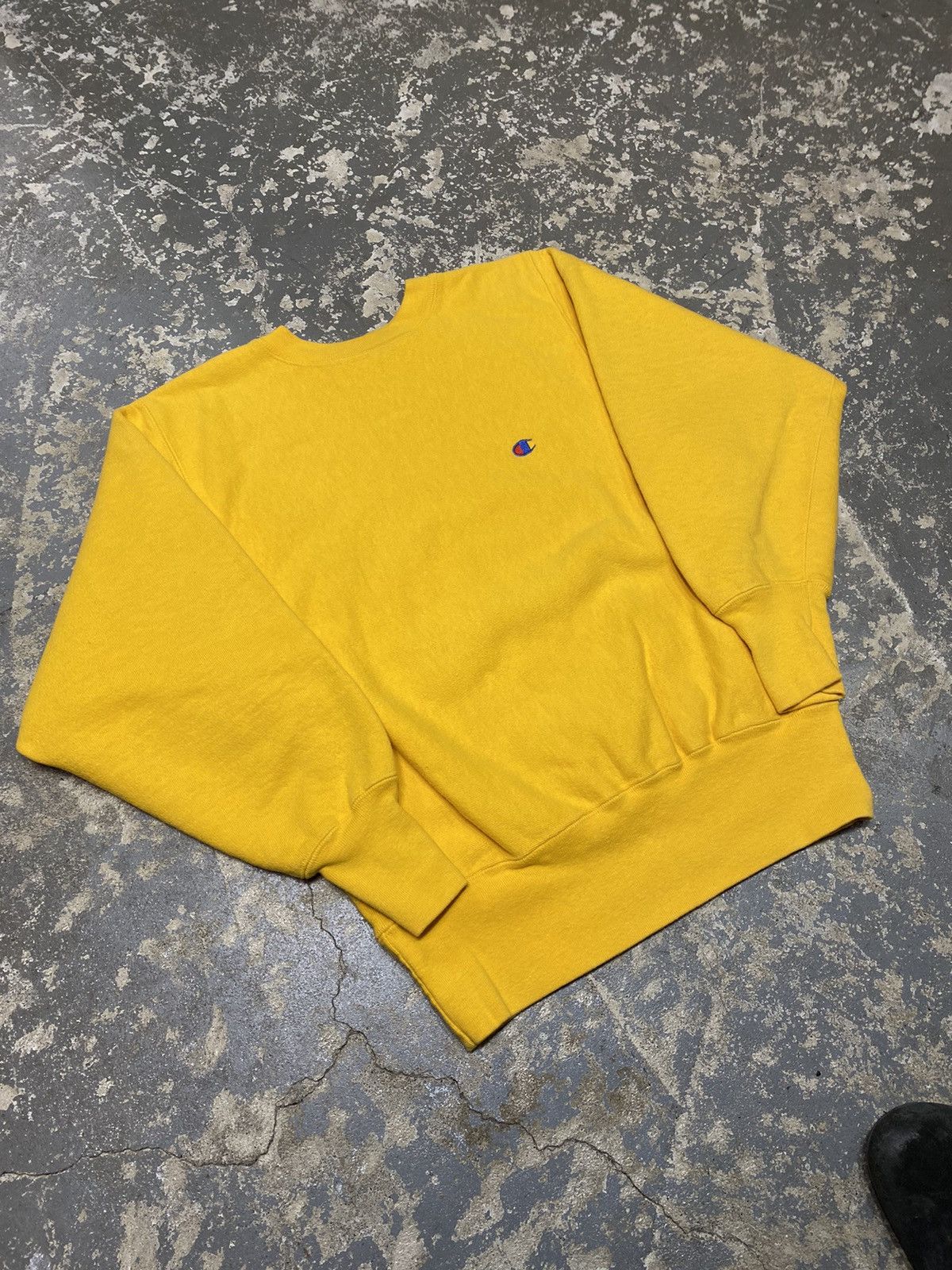 Champion × Vintage Vintage Champion Reverse Weave Yellow 90s Sweatshirt Size US M / EU 48-50 / 2 - 9 Thumbnail