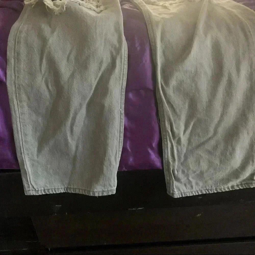 Designer S.O.N.G. 90s Boyfriend Distressed Jeans - Size 7/28 Size 27" / US 4 / IT 40 - 5 Thumbnail