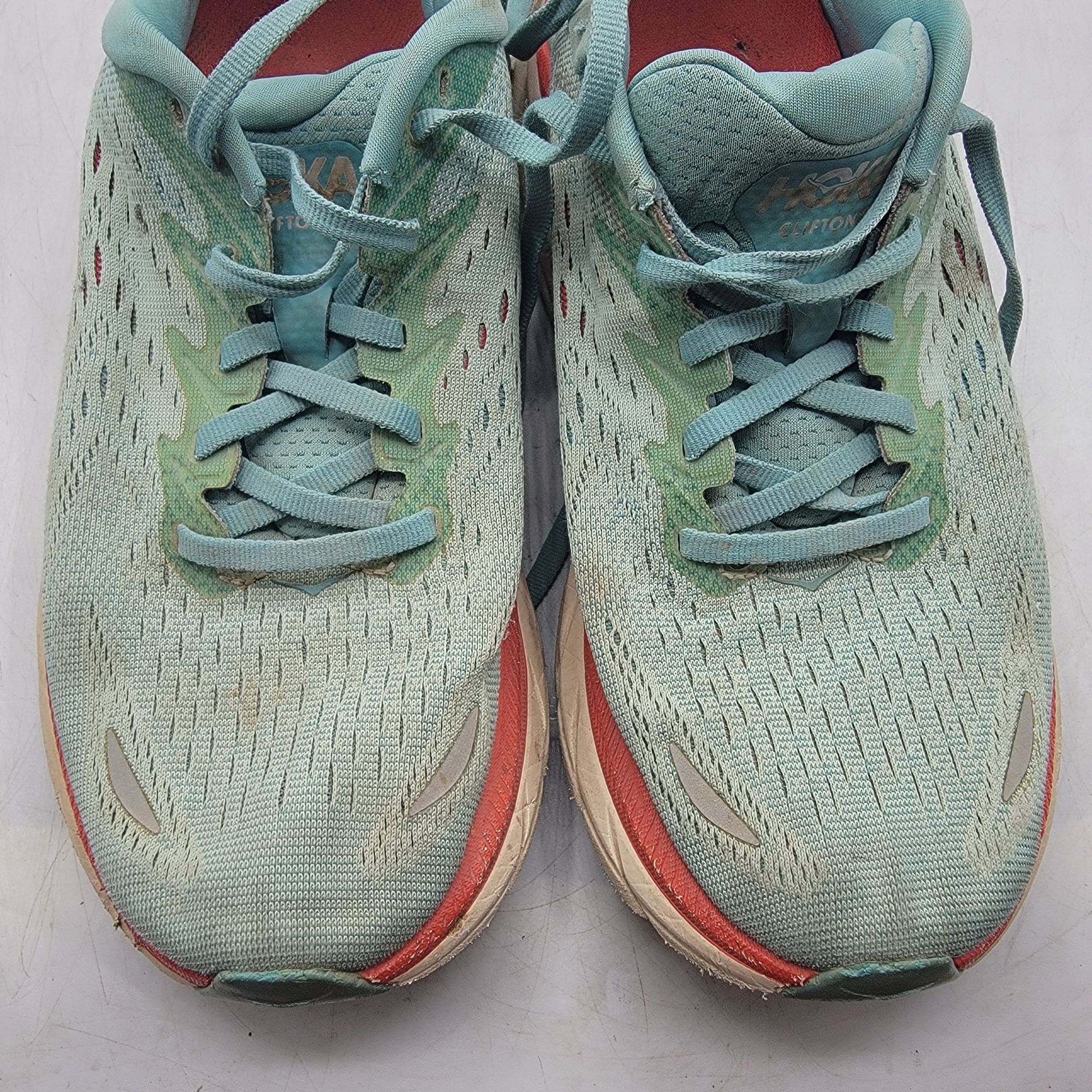 Hoka Hoka One One Clifton 8 Womens 8 D Wide Athletic Shoes Runnin Size US 8 / IT 38 - 10 Thumbnail