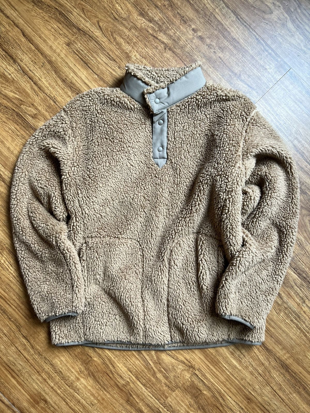 Japanese Brand × Uniqlo × White Mountaineering Uniqlo x White Mountaineering Half Snap Fleece size Medium Size US M / EU 48-50 / 2 - 1 Thumbnail