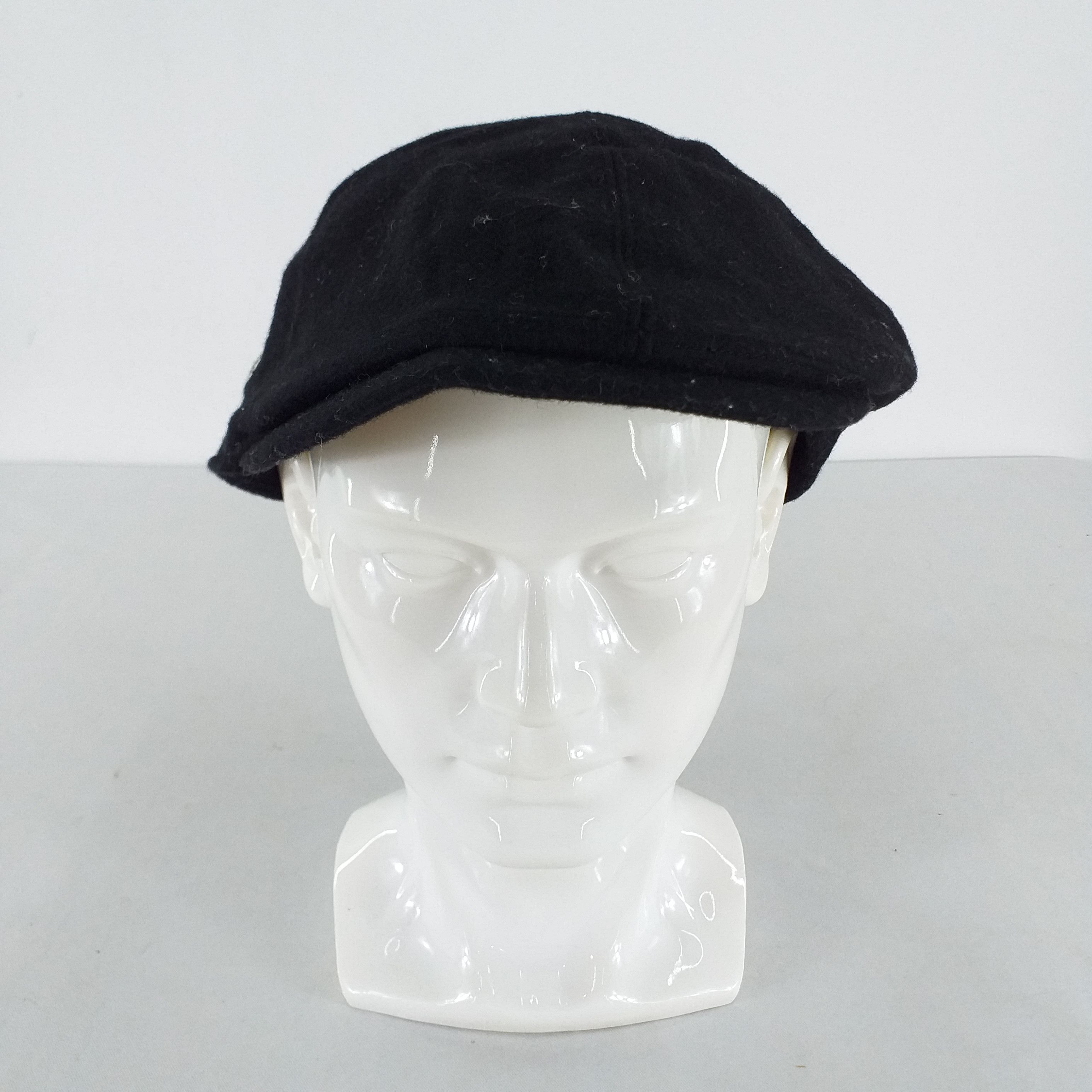 Lacoste Lacoste Plain Snow Cap Hat Beanie -BN266 Size ONE SIZE - 2 Thumbnail