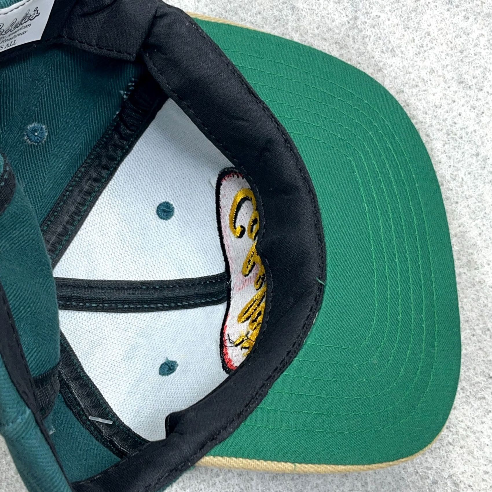 Vintage VINTAGE Cabela's Hat Cap Strap Back Green Made In USA Outdoors Adult Hat Green One Size Adjustable Casual Outdoor USA 80s 90s Logo Mens Size ONE SIZE - 7 Thumbnail