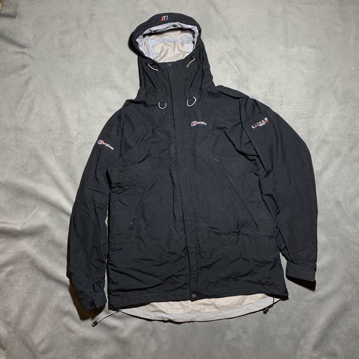 Berghaus gore best sale tex xcr jacket