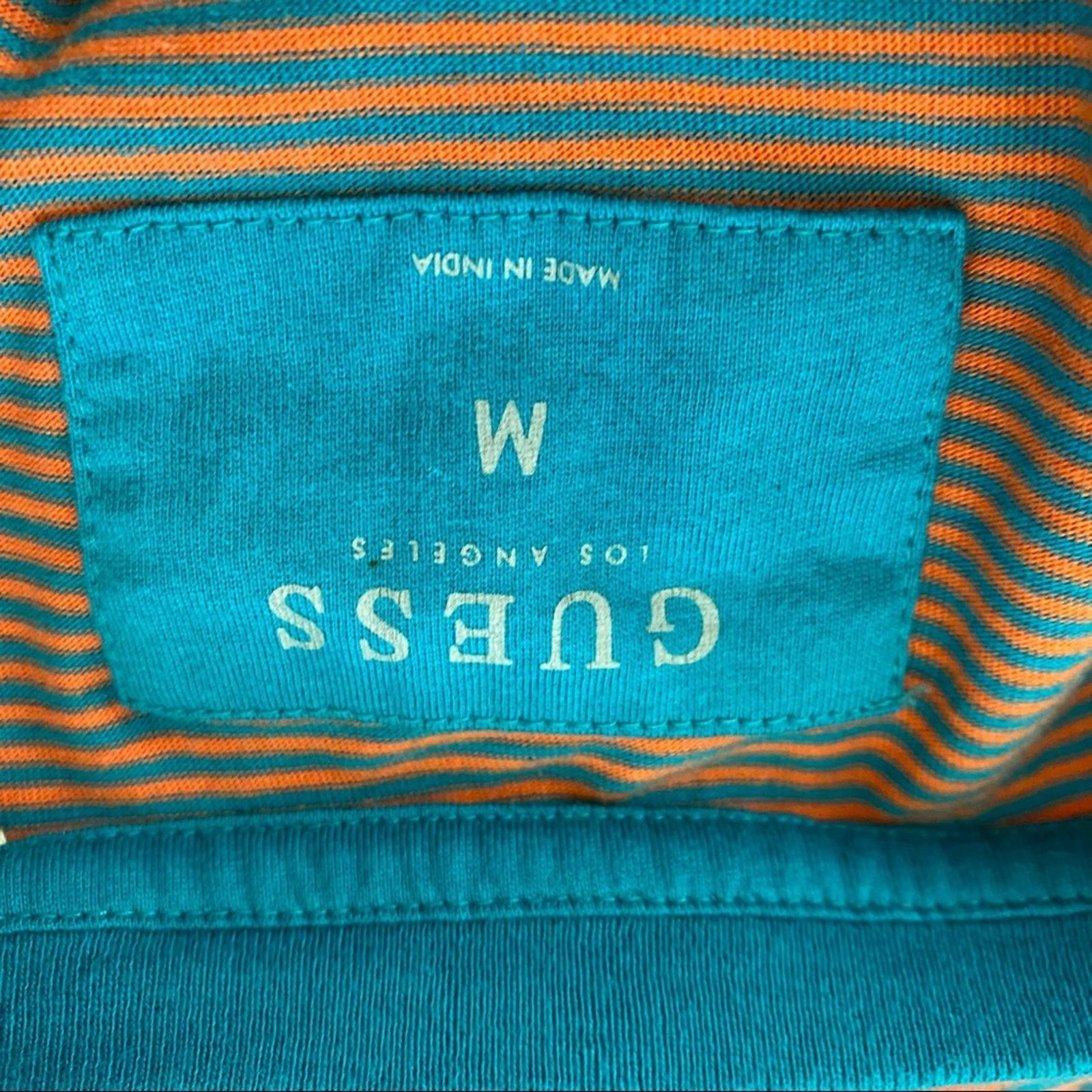 Guess Guess Short-sleeve crewneck tee size M Size US M / EU 48-50 / 2 - 4 Thumbnail