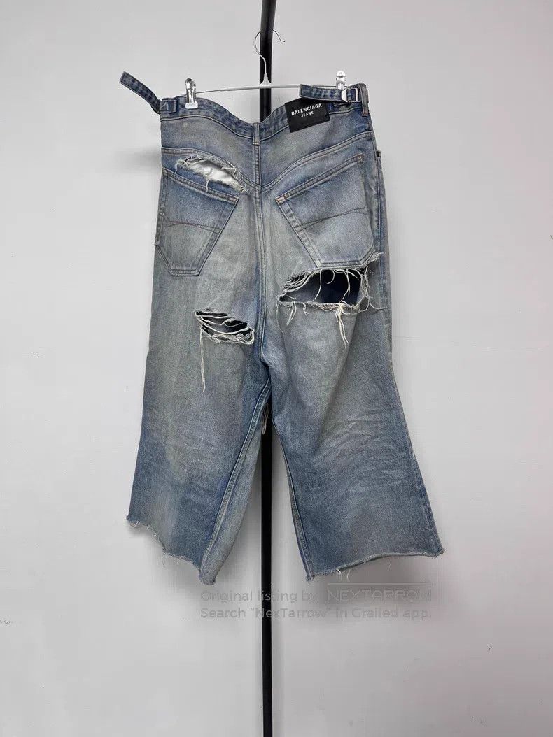 Balenciaga Balenciaga size S Light Blue Knee Destroyed Denim Jeans Size US 27 - 2 Thumbnail