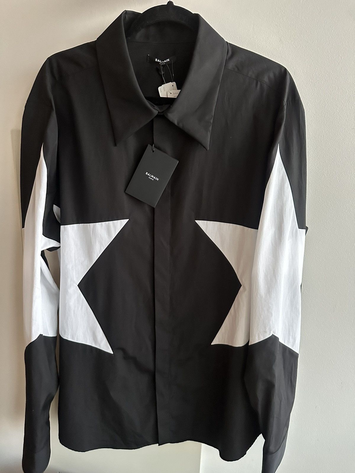 Balmain Rare Runway Brand New Balmain Paris Star ⭐️ Celebrity Shirt Size US XL / EU 56 / 4 - 13 Thumbnail