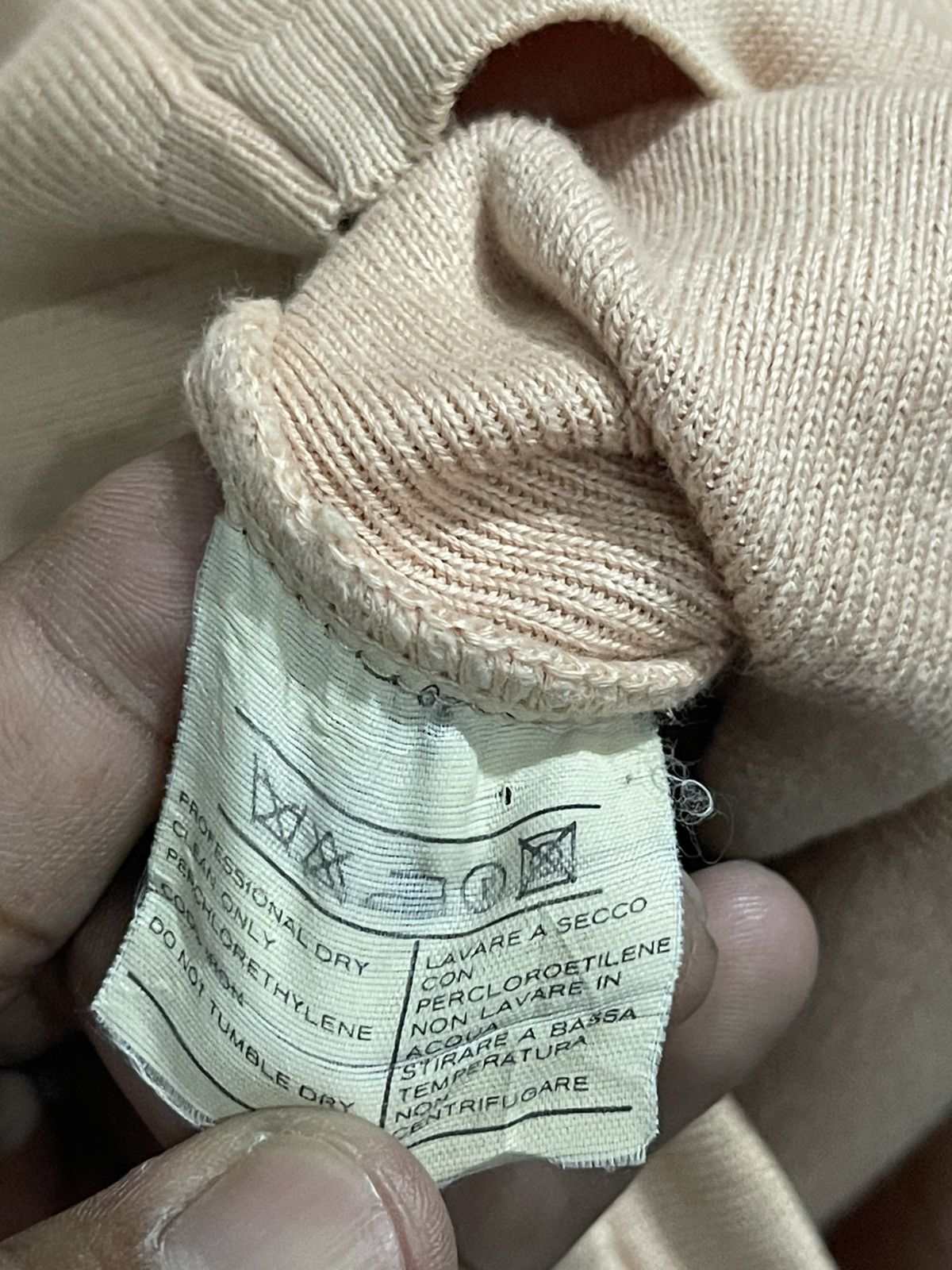 Salvatore Ferragamo Vintage Salvatore Ferragamo Cardingan Jacket Size S / US 4 / IT 40 - 16 Thumbnail