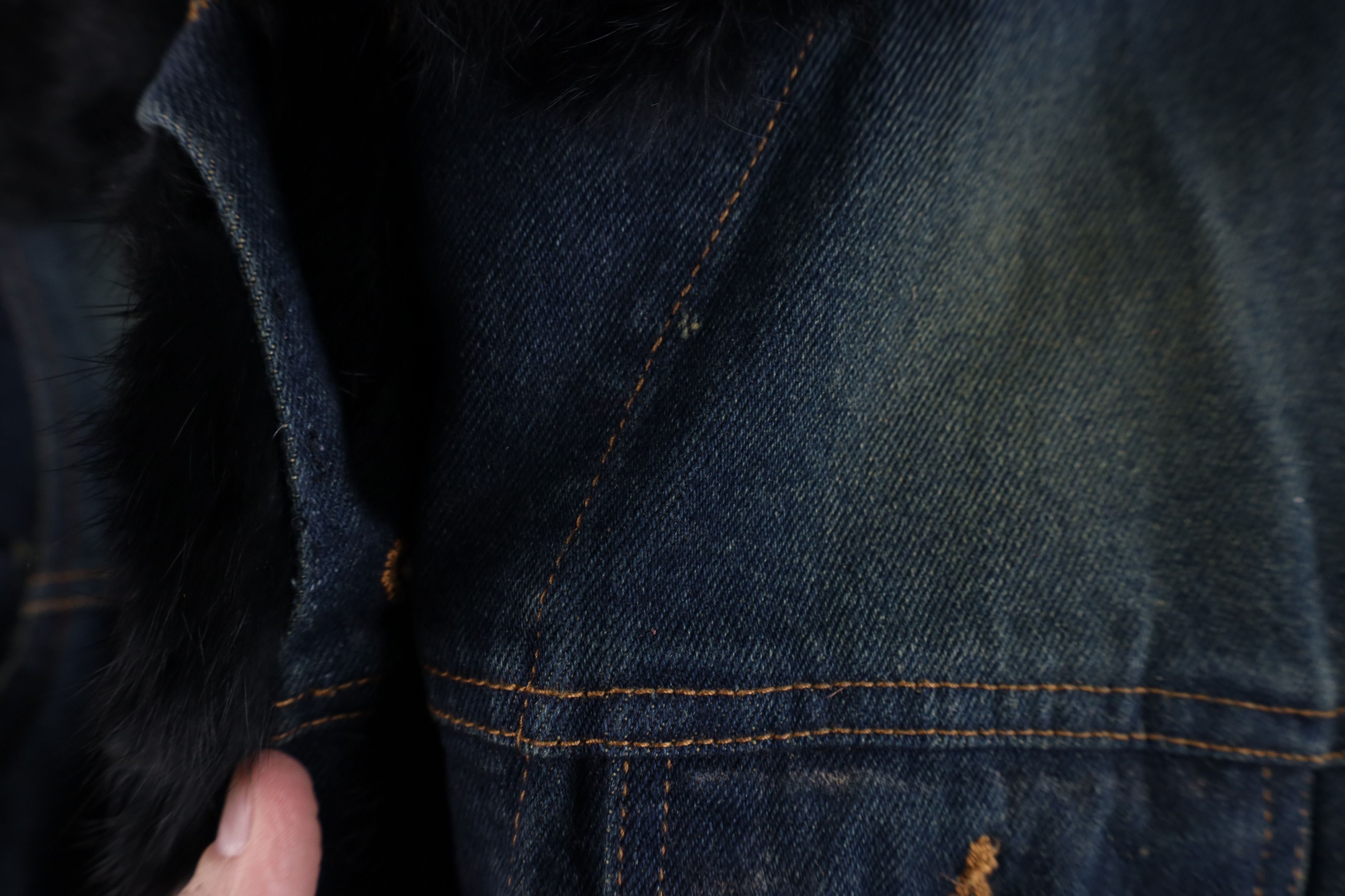 Vintage Vintage 90s Y2K Babydoll Fur Trim Sleeveless Denim Jean Vest Size L / US 10 / IT 46 - 6 Thumbnail