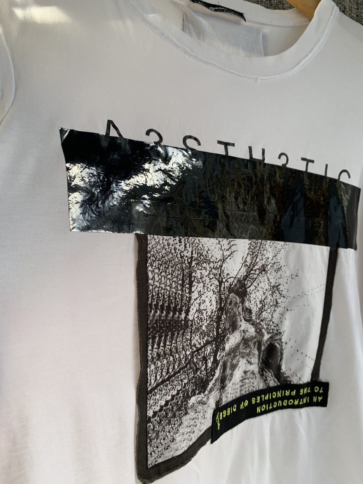 Diesel Diesel Distressed Duct Tape Art White Tshirt Size US S / EU 44-46 / 1 - 8 Thumbnail