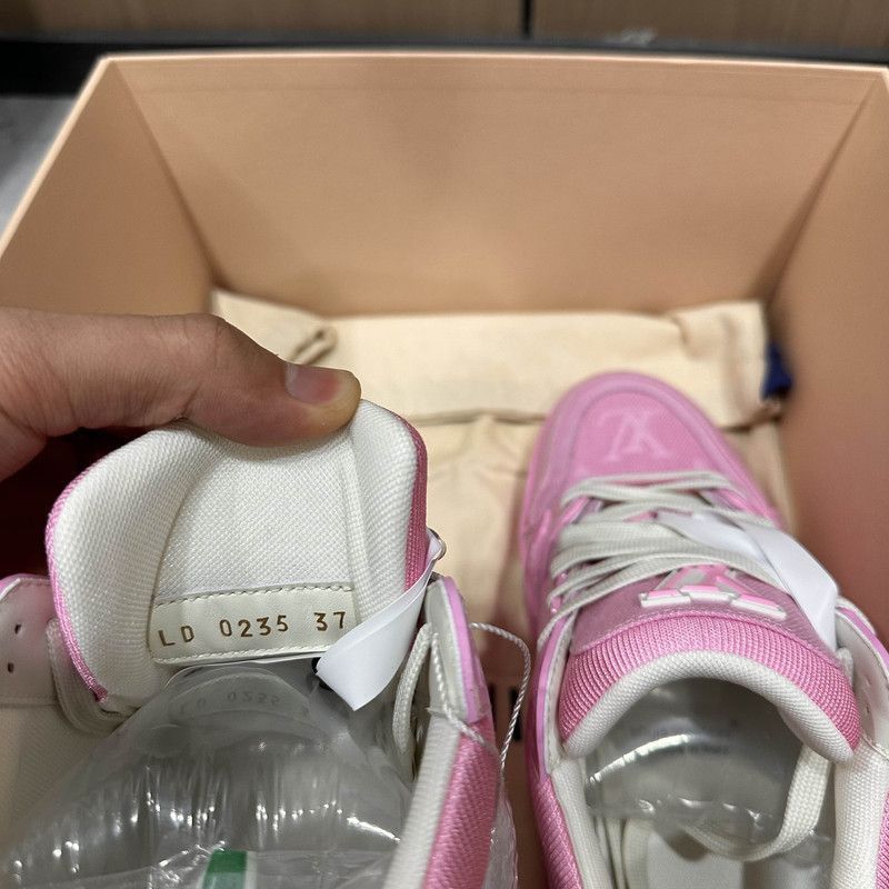 Louis Vuitton Louis Vuitton Pink Trainer Low-Top Sneakers - Size US 7 / EU 40 - 5 Thumbnail