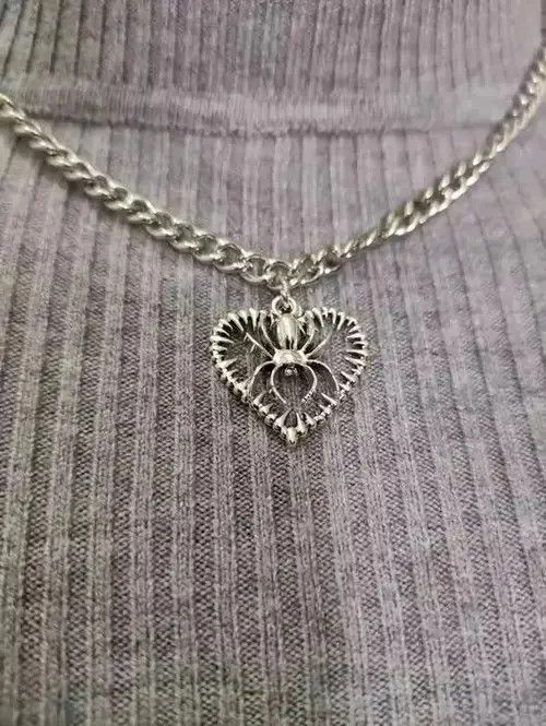 Other Spider Heart Punk Necklace Chain Choker Size ONE SIZE - 4 Thumbnail