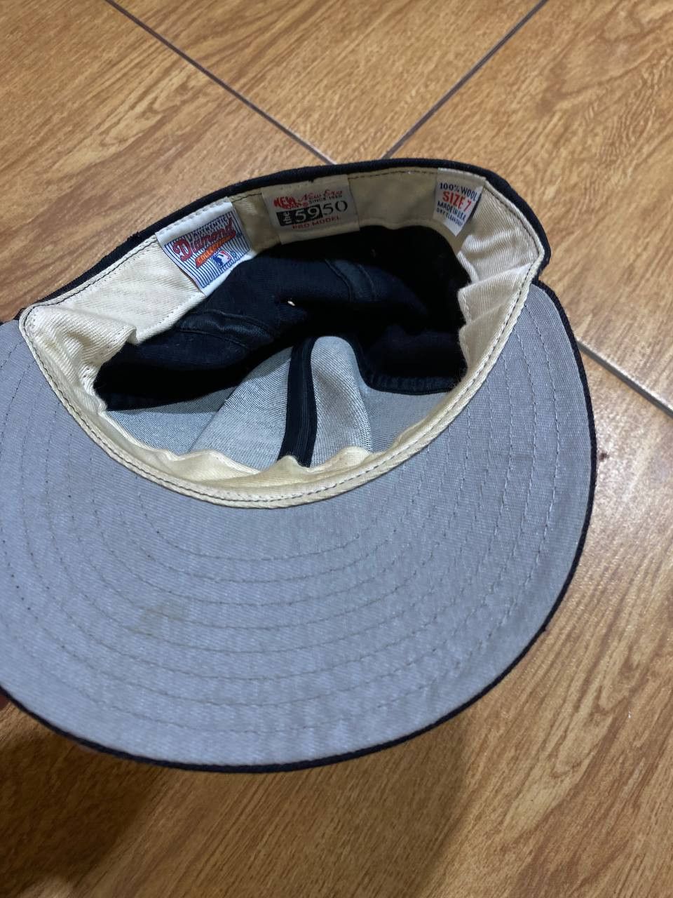 New Era Hats big logo Vintage New Era black Cap NBA Y2K 100% Wool Size ONE SIZE - 14 Thumbnail