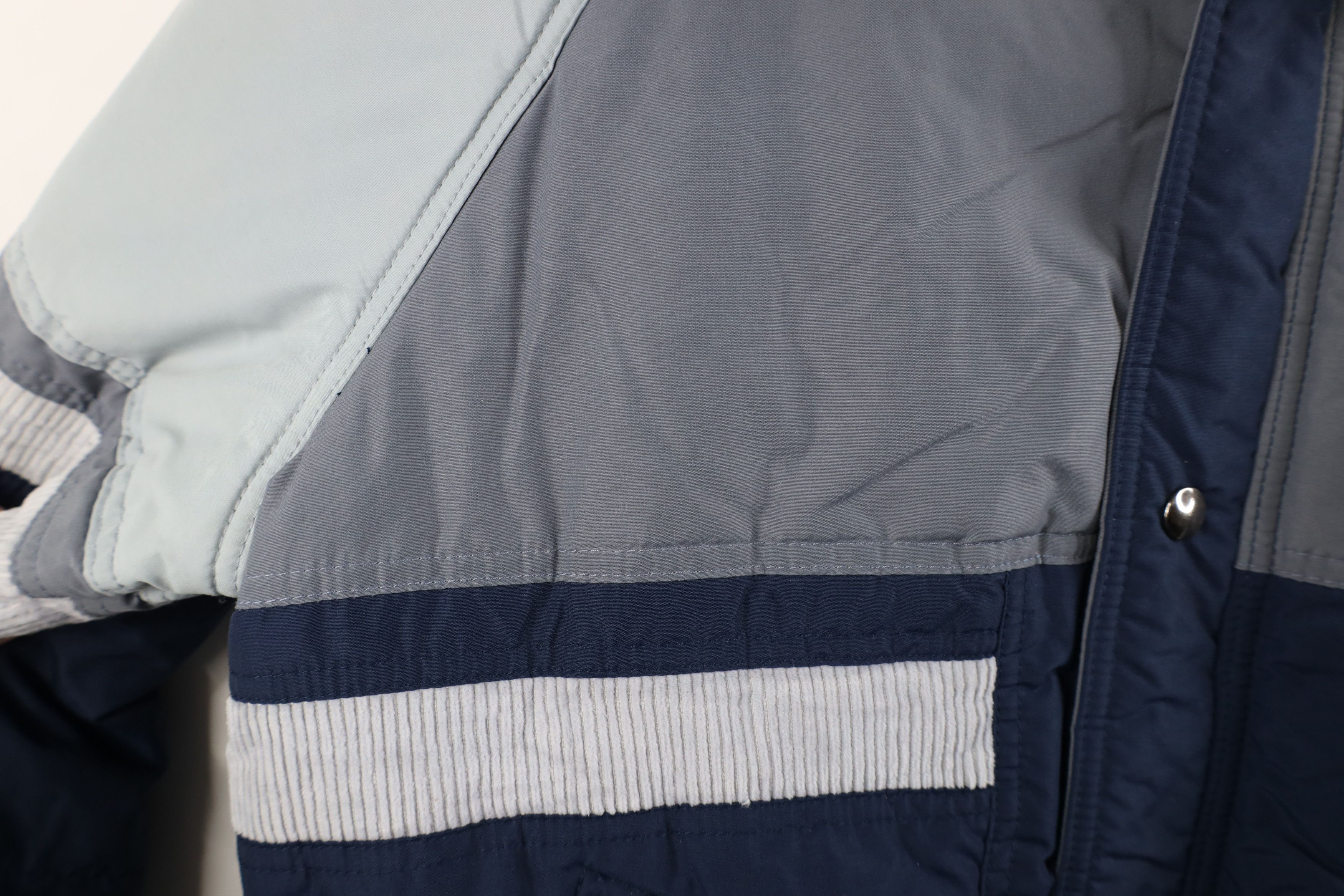 Vintage Vintage 80s 90s Streetwear Block Corduroy Trim Puffer Jacket Size US M / EU 48-50 / 2 - 4 Thumbnail