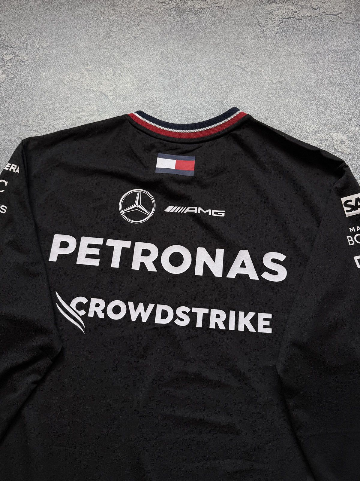 Formula 1 Vintage Mercedes Benz AMG Petronas Racing Long Sleeve Black Size US L / EU 52-54 / 3 - 11 Thumbnail