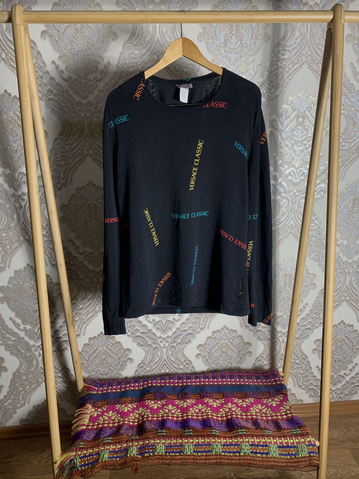 Versace VINTAGE VERSACE CLASSIC ITALIAN DESIGNER RETRO MONOGRAM 90s Size US XL / EU 56 / 4 - 1 Thumbnail