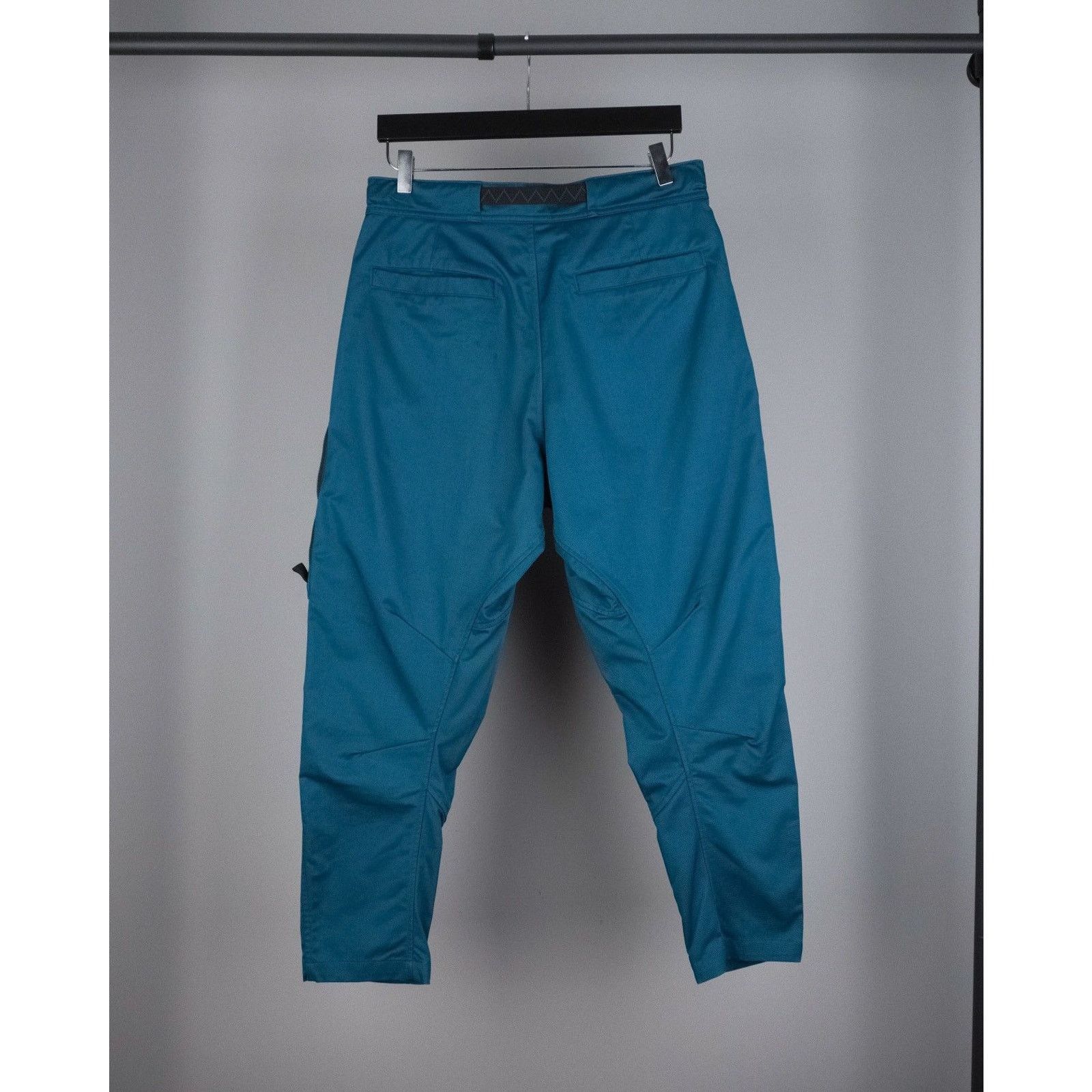 Nike ACG Rare nike acg 2019 multipocket ninja blue woven pants Size US 30 / EU 46 - 6 Thumbnail