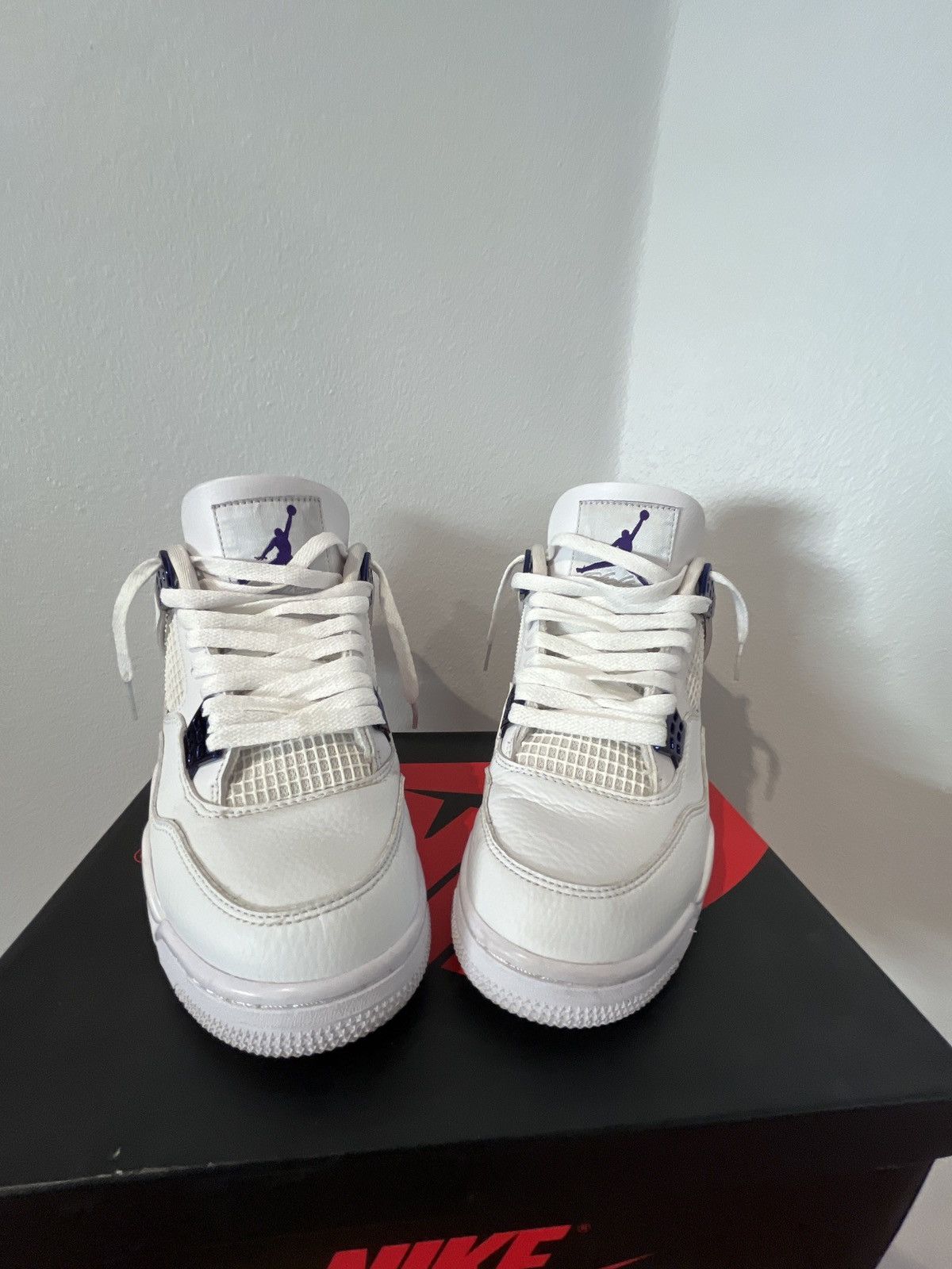 Jordan Brand Jordan 4 Metallic Purple Size US 8 / EU 41 - 3 Thumbnail