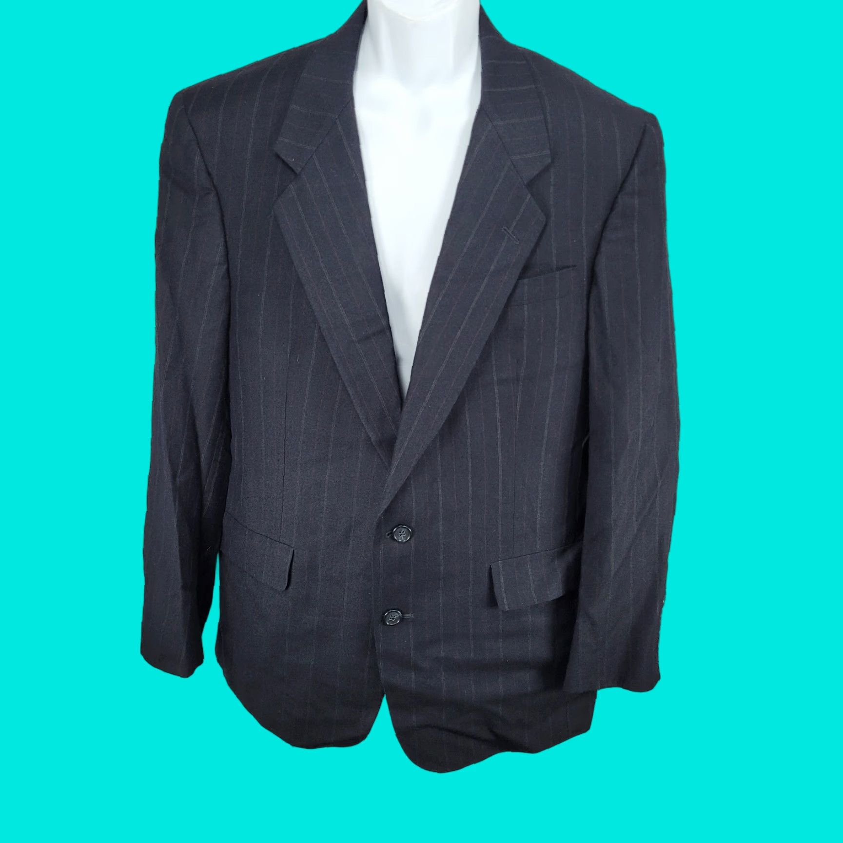 Hart Schaffner Marx Hart Schaffner Marx Blue 100% Wool Pinstriped 2 Button Blazer Sport Coat USA 40R Men Regular Notch Single-Breasted Two-Button Vintage Size 40R - 1 Thumbnail