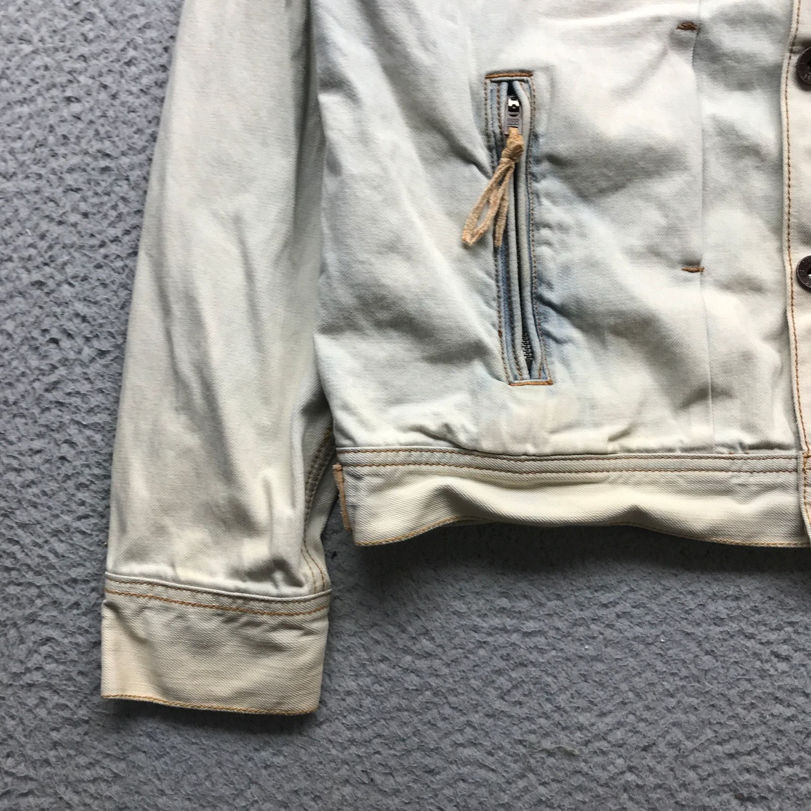 AKOO Akoo Brand Light Washed Jean Denim Trucker Jacket Mens XL Size US XL / EU 56 / 4 - 8 Thumbnail