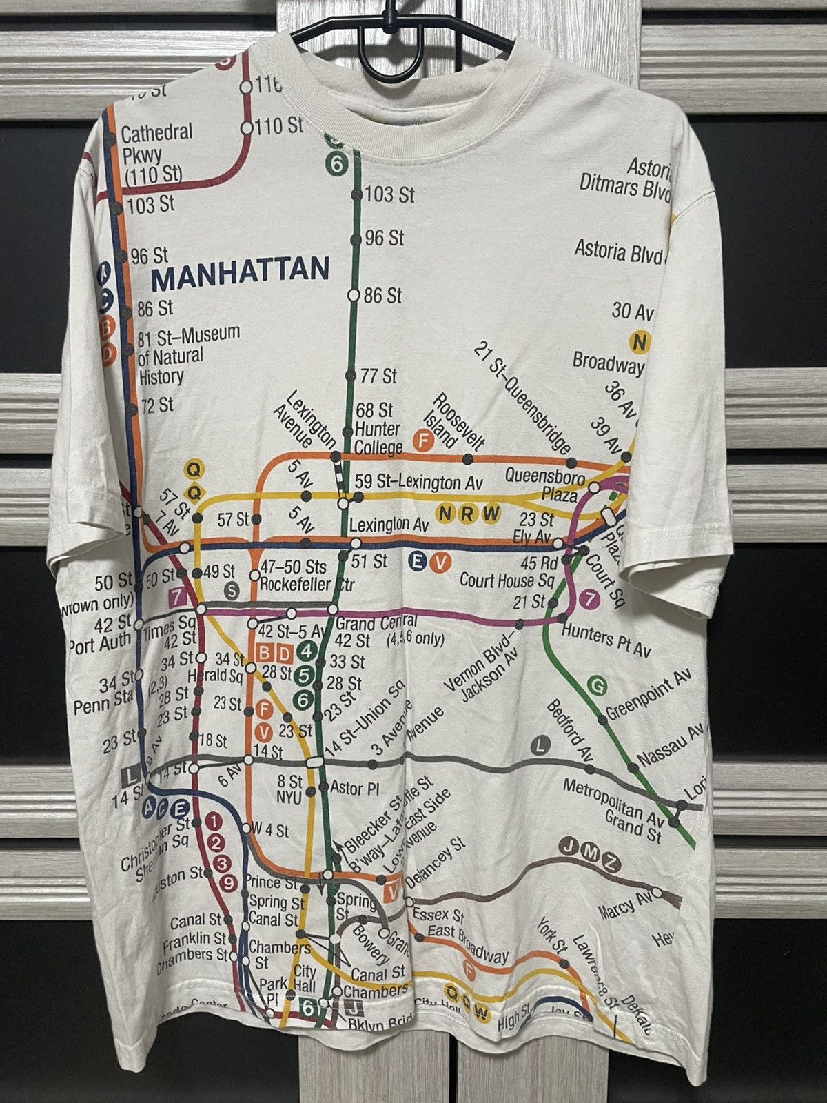Vintage Vintage New York Subway Line Map Tee Big Print Art T Shirt Size US M / EU 48-50 / 2 - 1 Thumbnail
