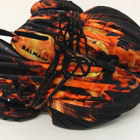 Balmain Balmain Men's Unicorn Flame Printed Low Sneakers- EU44/US11 Size US 11 / EU 44 - 6 Thumbnail