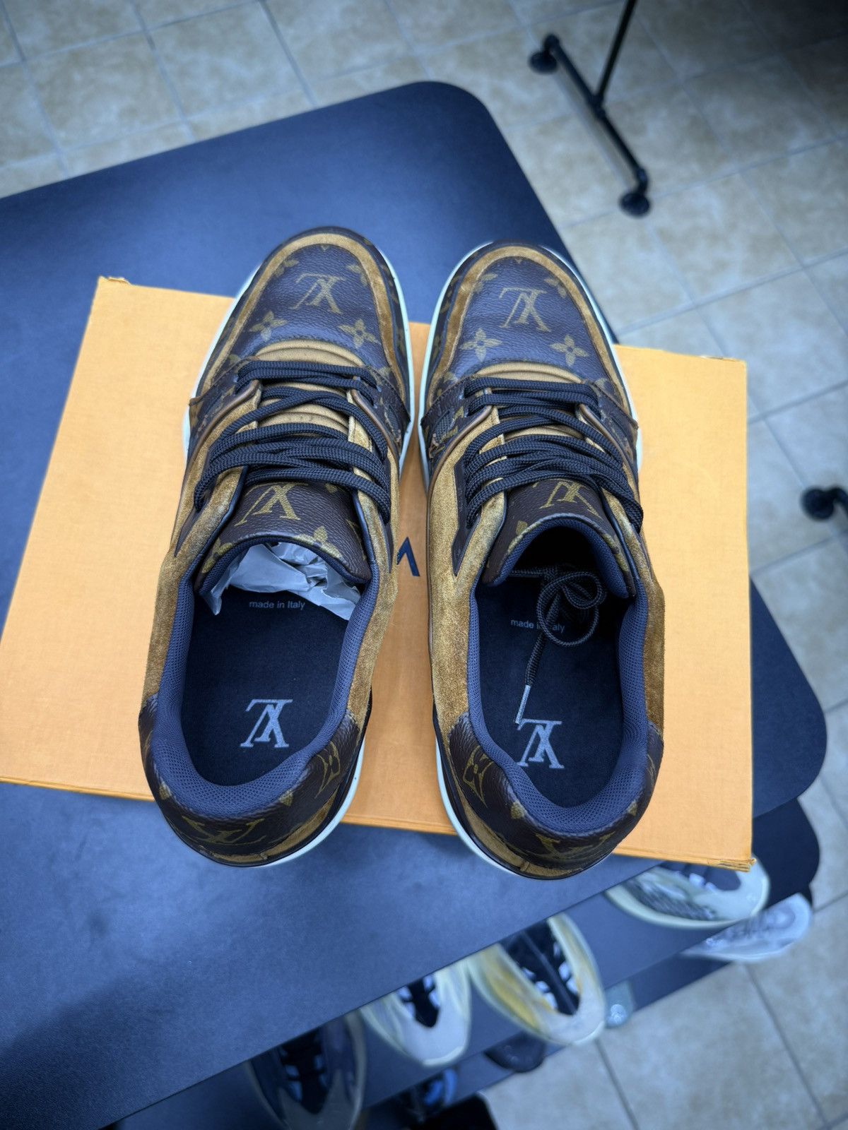 Louis Vuitton Louis Vuitton Brown Monogram Trainers Size 9.5LV / 10.5 US Size US 10.5 / EU 43-44 - 9 Thumbnail