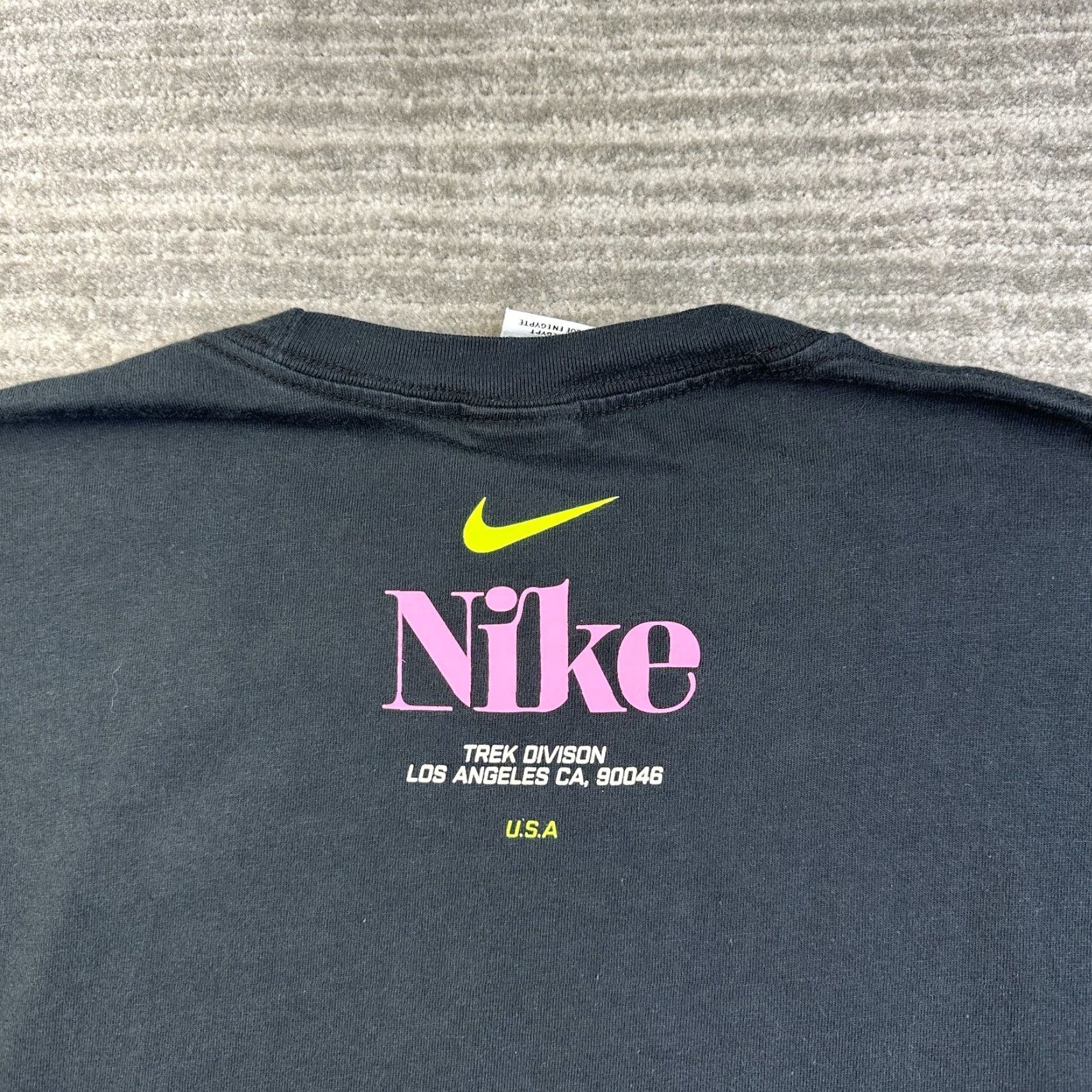 Nike Nike Shirt Mens Medium Black Graphic Sportswear Cuasl Size US M / EU 48-50 / 2 - 4 Thumbnail