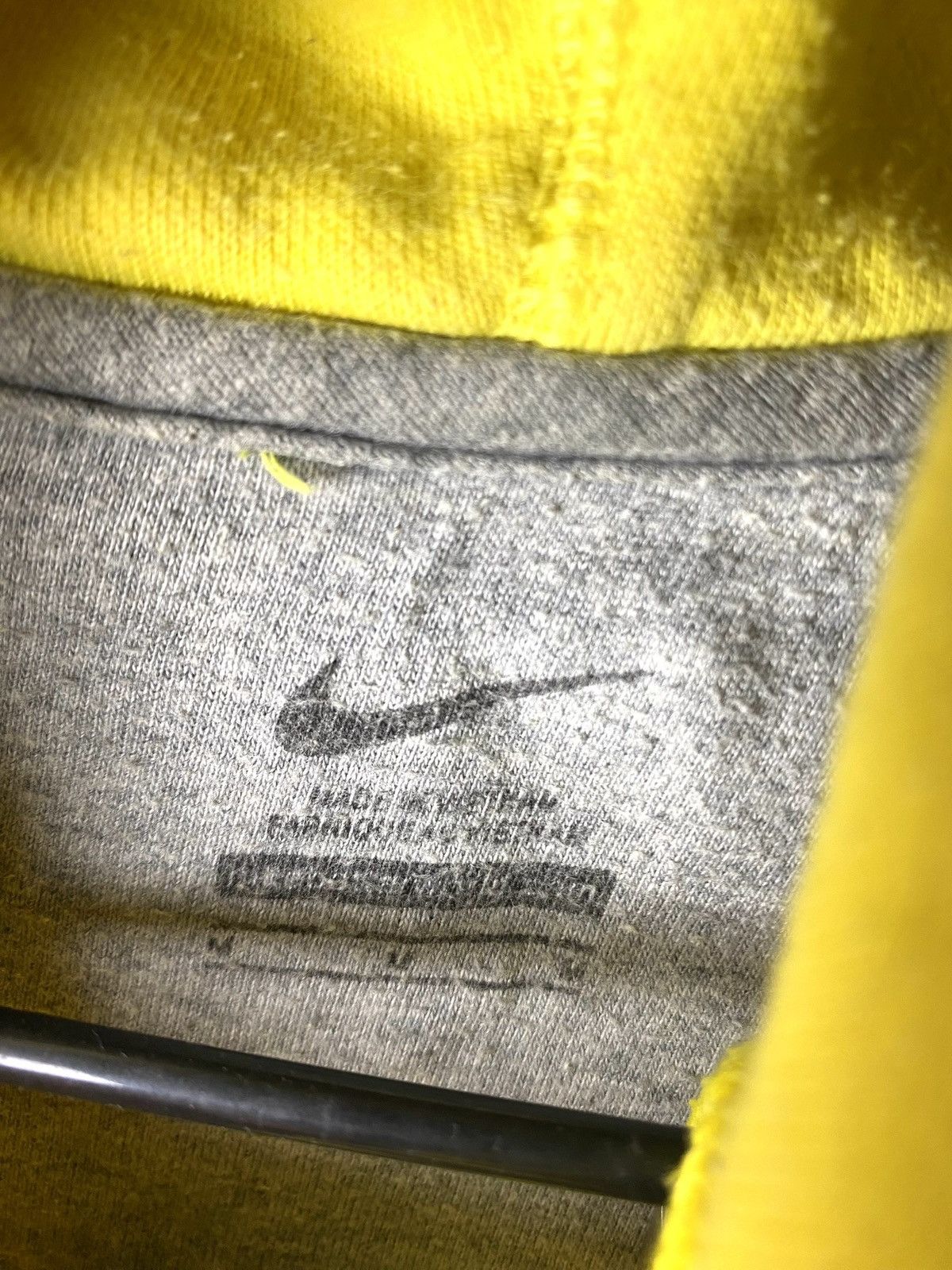 Nike Vintage Nike Center Logo Hoodie Travis Scott Style Size US M / EU 48-50 / 2 - 7 Thumbnail