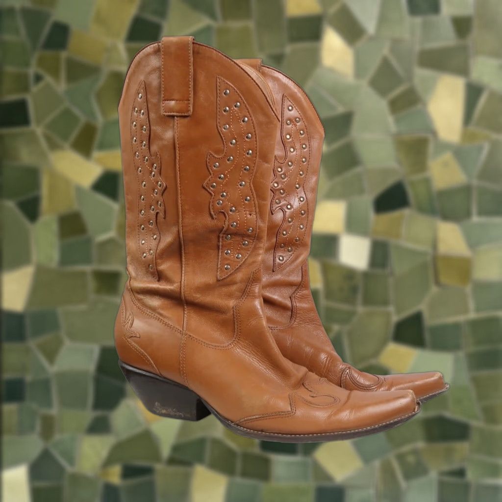 Vintage VINTAGE BCBGirls Tan Leather Studded Mid Calf Cowboy Boots 9 Women Leather Vintage 90s Southwestern Bohemian Riding Boot Mens Womens Girls Size US 9 / IT 39 - 1 Thumbnail