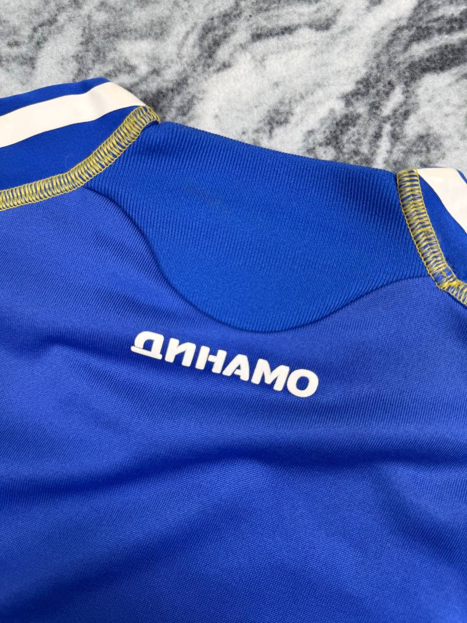 Adidas Adidas Dynamo Kyiv 2009 2011 Away Shirt Long Sleeve Jersey Size US S / EU 44-46 / 1 - 7 Thumbnail