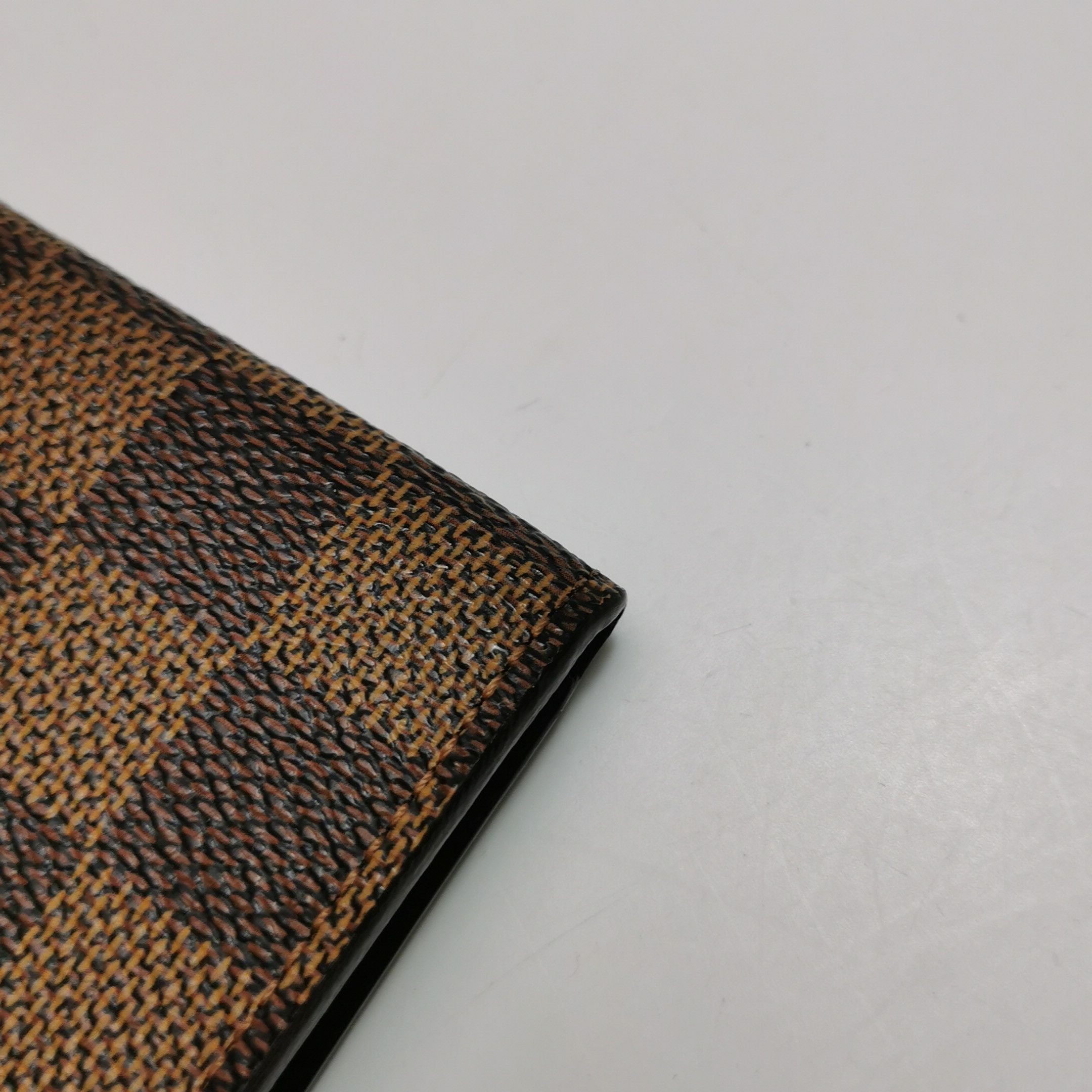 Louis Vuitton Louis Vuitton (LV) Damier series leather checkerboard walle Size ONE SIZE - 7 Thumbnail