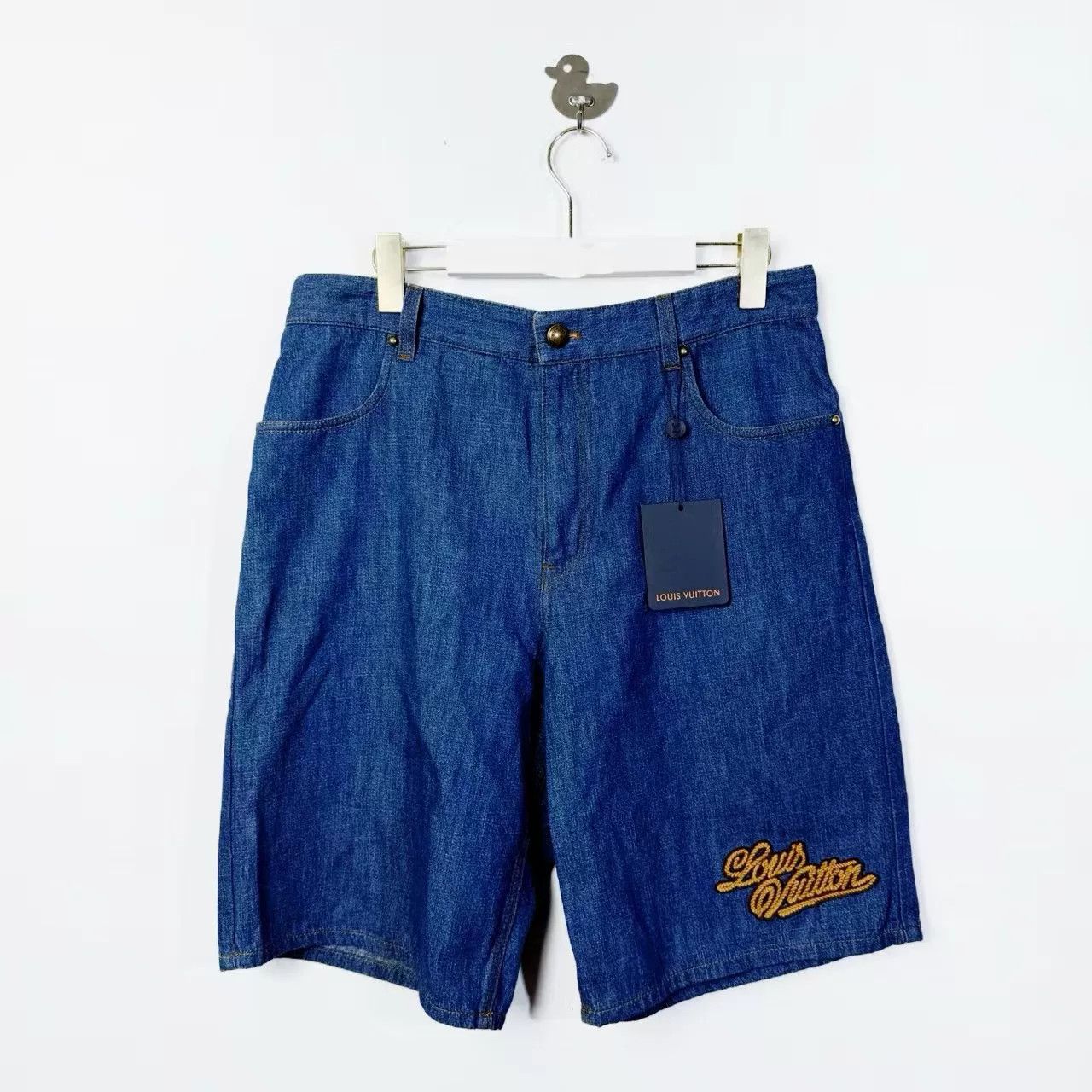 Louis Vuitton Louis Vuitton Tyler Rope Logo Denim Shorts 32 Size US 32 / EU 48 - 1 Thumbnail