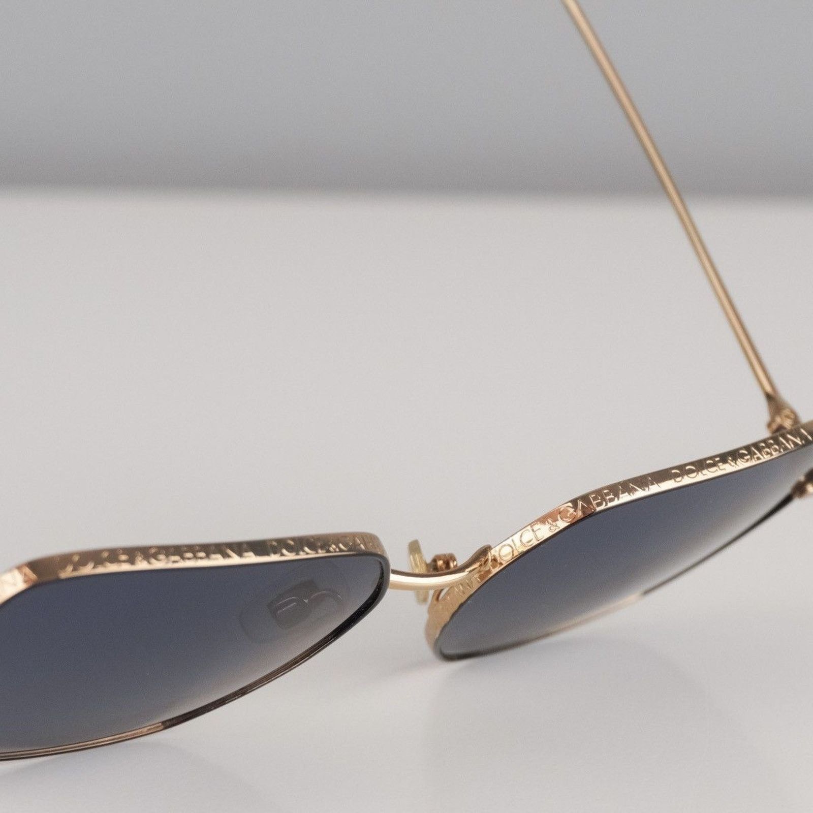 Dolce & Gabbana Dolce gabbana gold monogram dg logo sunglasses Size ONE SIZE - 7 Thumbnail