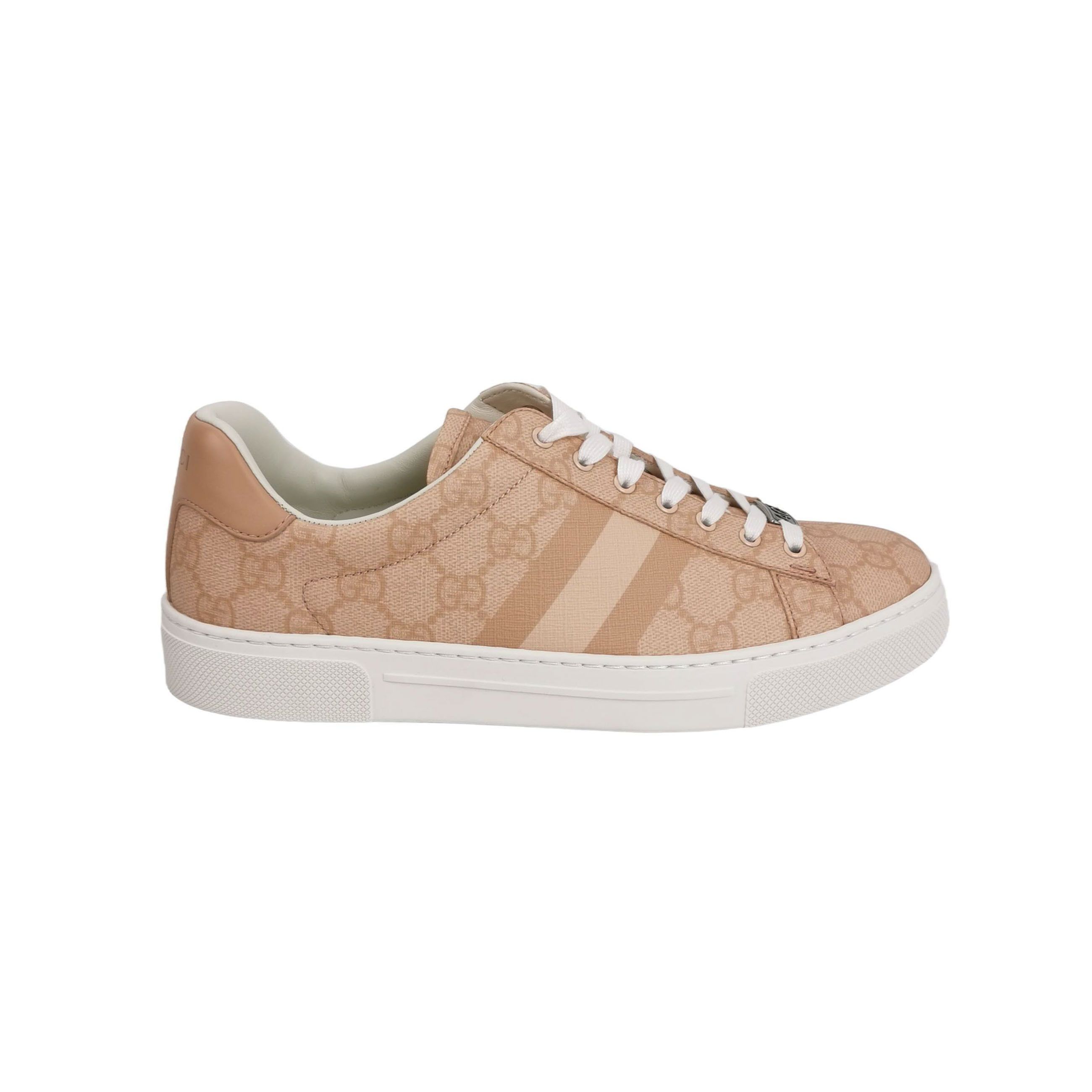 Gucci Gucci Women 7-5 Lowtop Sneakers Size US 7.5 / IT 37.5 - 1 Thumbnail