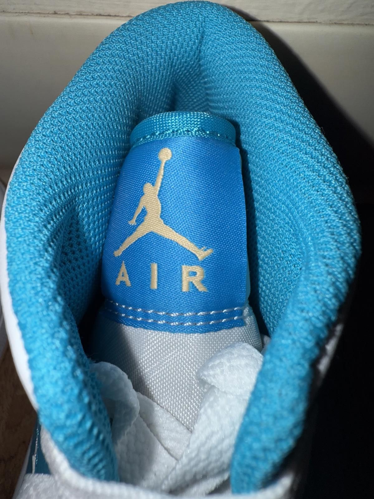 Nike Jordan 1 Mid Aquatone Sample Size US 9 / EU 42 - 7 Thumbnail