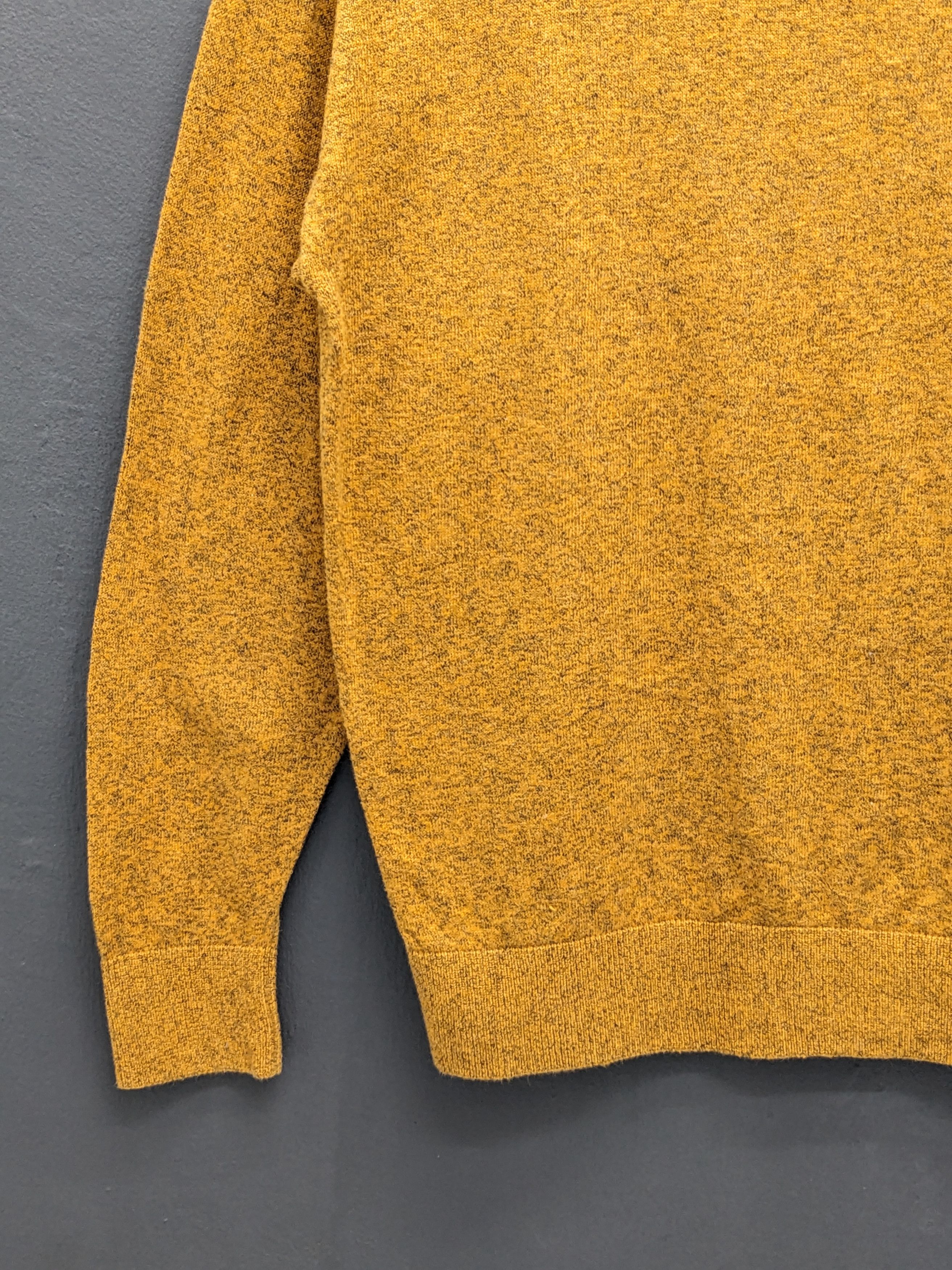 Undercover × Uniqlo Japanese Brand Uniqlo Undercover Sweatshirt Size US M / EU 48-50 / 2 - 4 Thumbnail