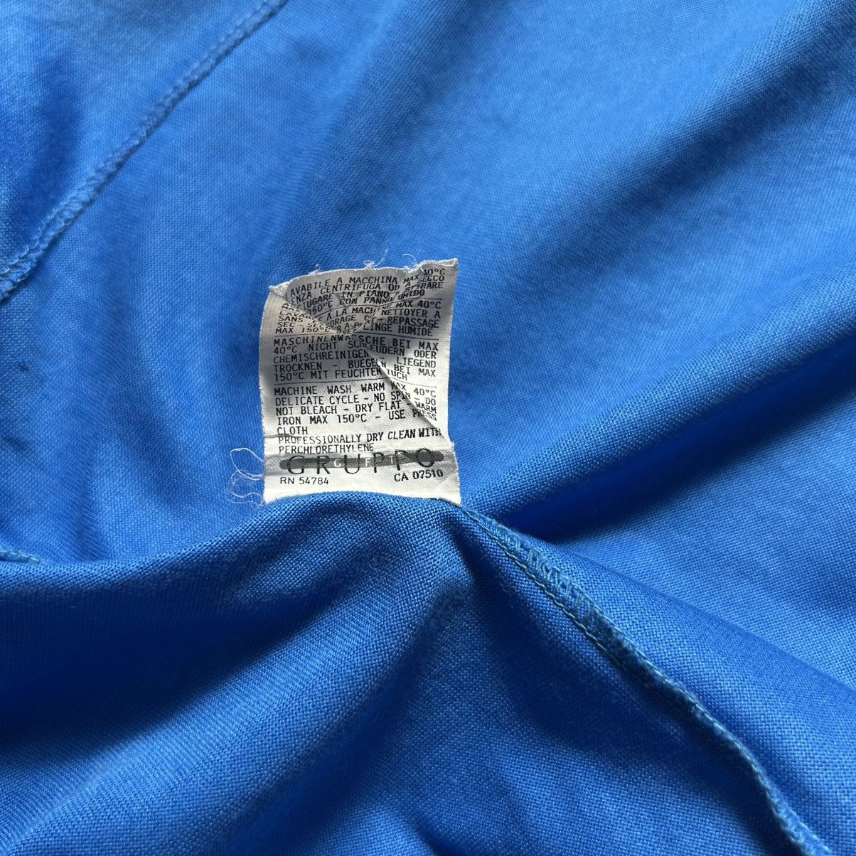 Valentino Vintage Valentino Logo Button Tshirt Size US S / EU 44-46 / 1 - 7 Thumbnail