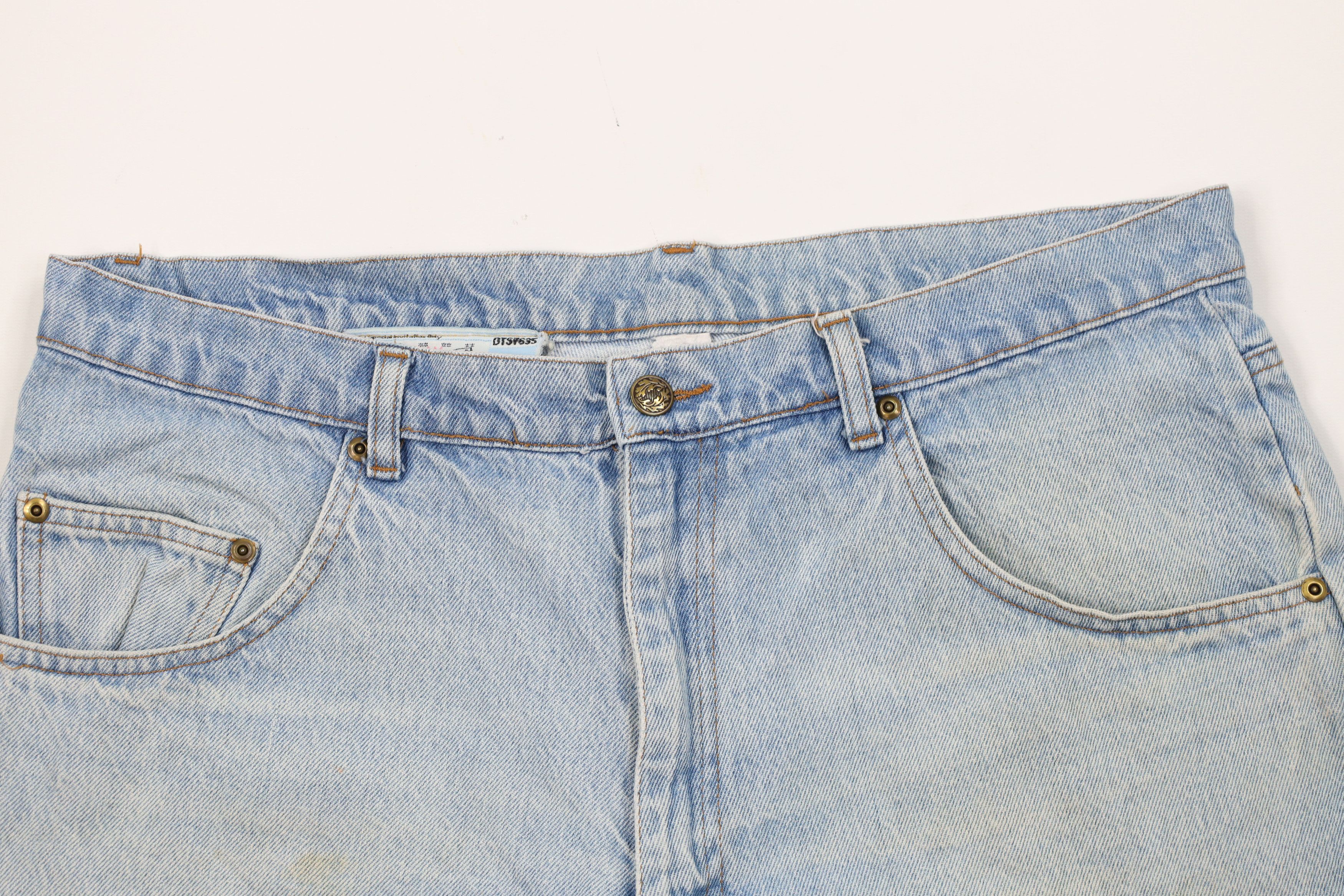 Vintage Vintage 90s MLB Baseball Spell Denim Jean Shorts Jorts USA Size US 36 / EU 52 - 2 Thumbnail