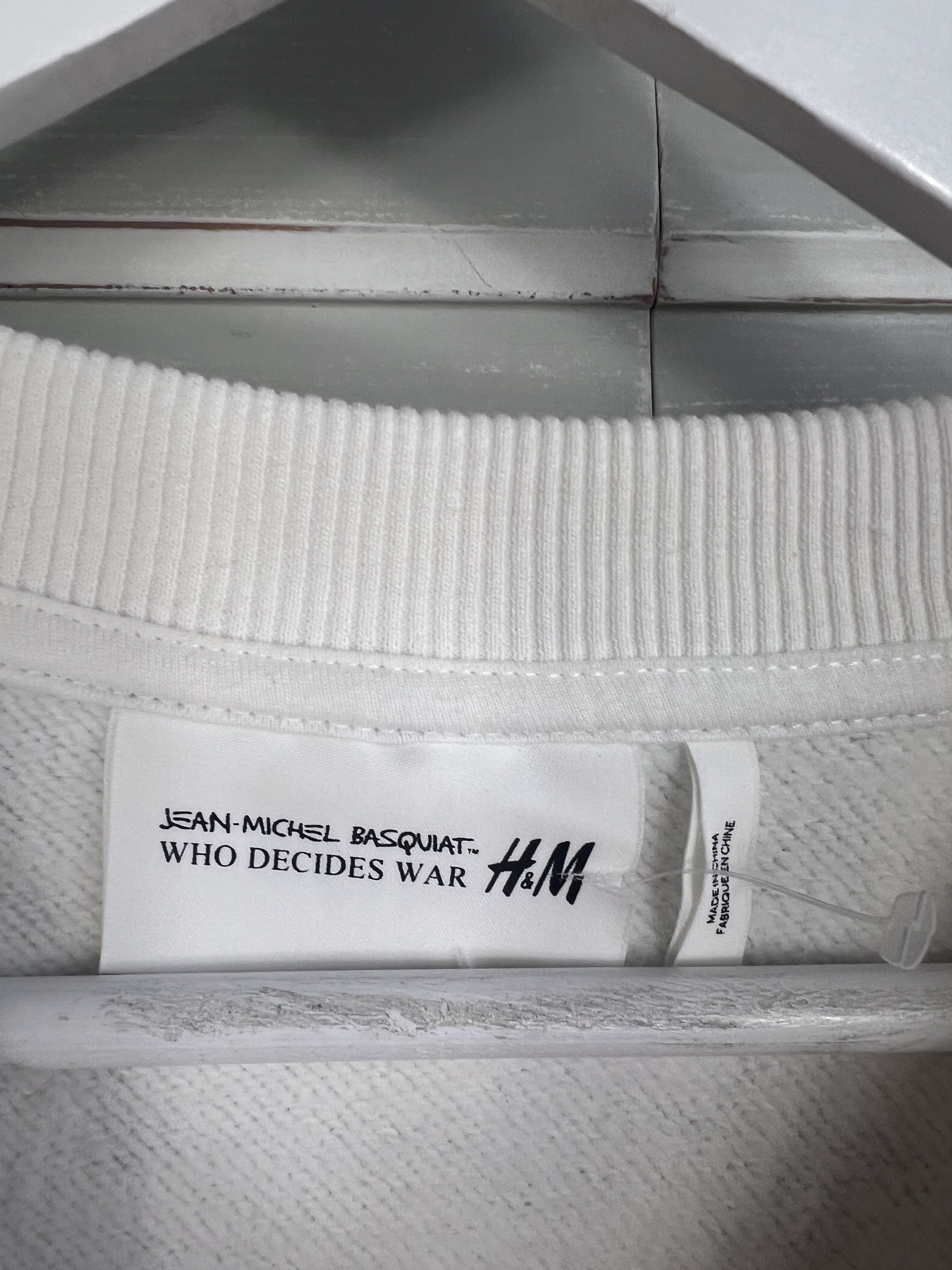 H&M × Jean-Michel Basquiat × Who Decides War WHO DECIDES WAR x EV BRAVADO TELA D'AMORE BASQUIAT H&M Size US M / EU 48-50 / 2 - 8 Thumbnail