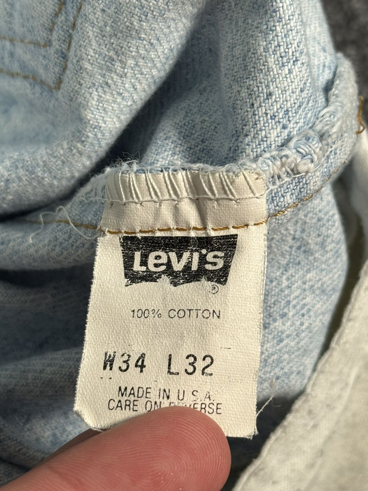 Levi's × Levi's Vintage Clothing Vintage 90s Levi’s 505 jeans Made in USA light W34 L32 Size US 34 / EU 50 - 5 Thumbnail
