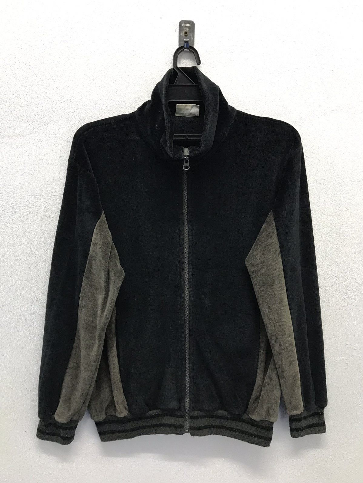 Vintage Vintage AIPA Surfboards Jacket Size US M / EU 48-50 / 2 - 1 Thumbnail