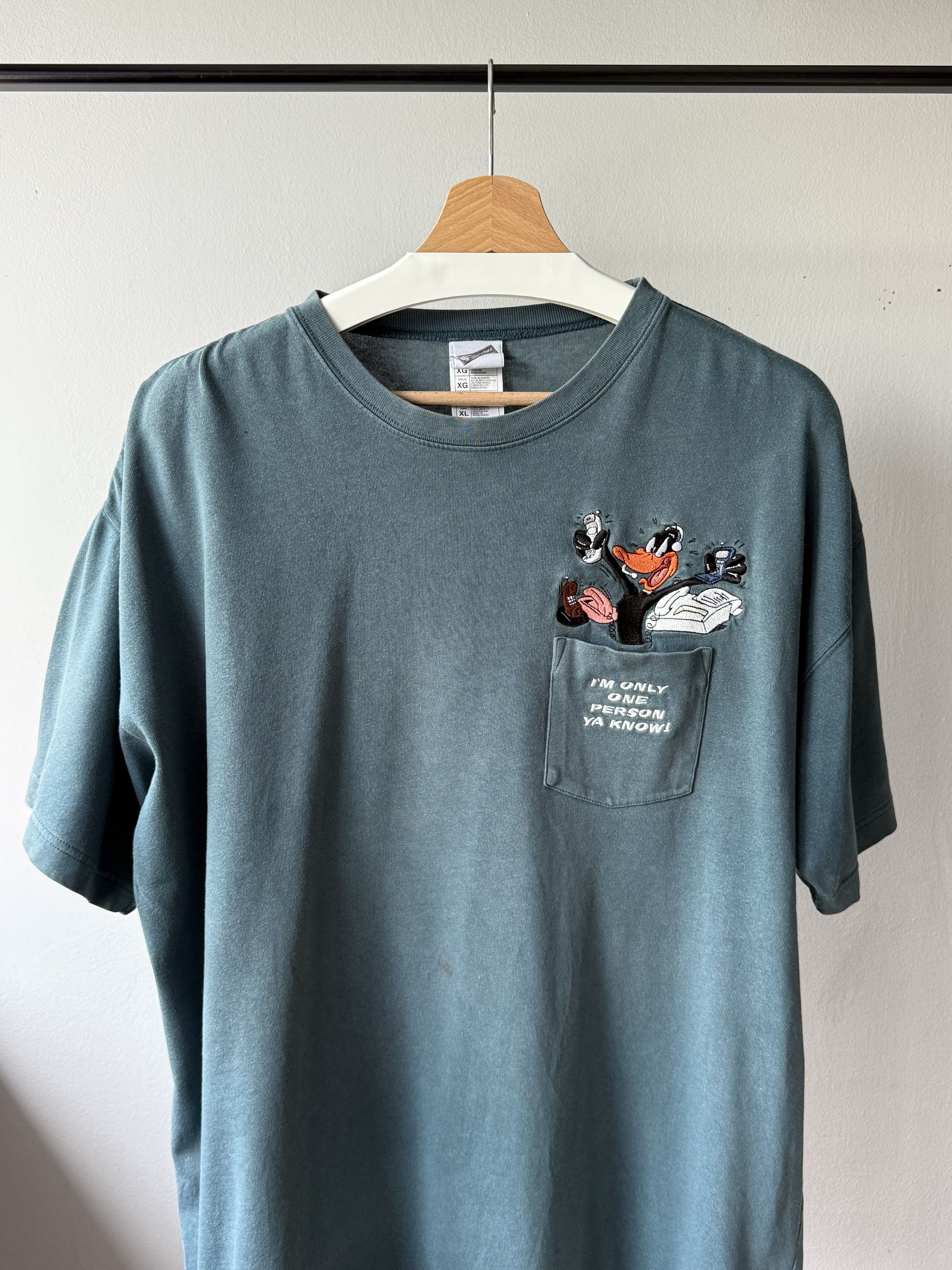 Warner Bros Vintage Warner Bros. Looney Tunes Embroidered Pocket T-Shirt Size US XL / EU 56 / 4 - 3 Thumbnail