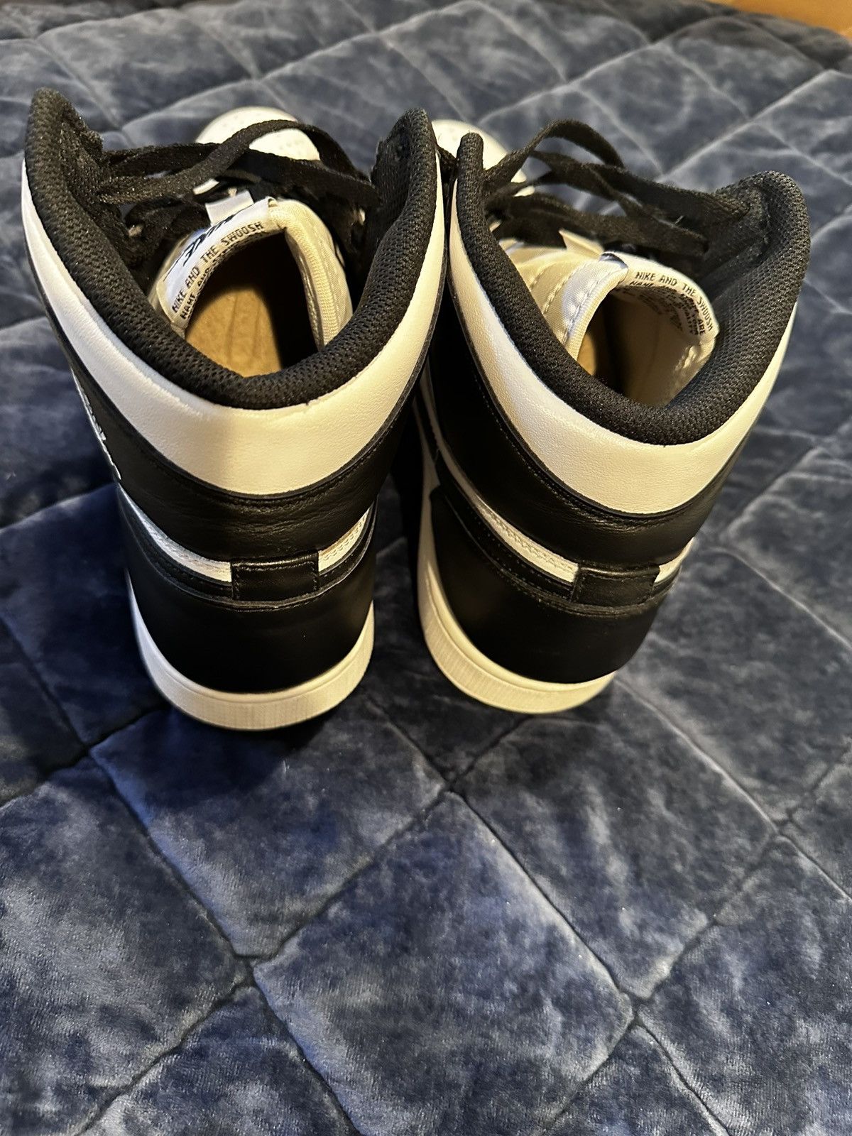 Jordan Brand Jordan 1 Black and White Sz 12 (2014) Size US 12 / EU 45 - 4 Thumbnail