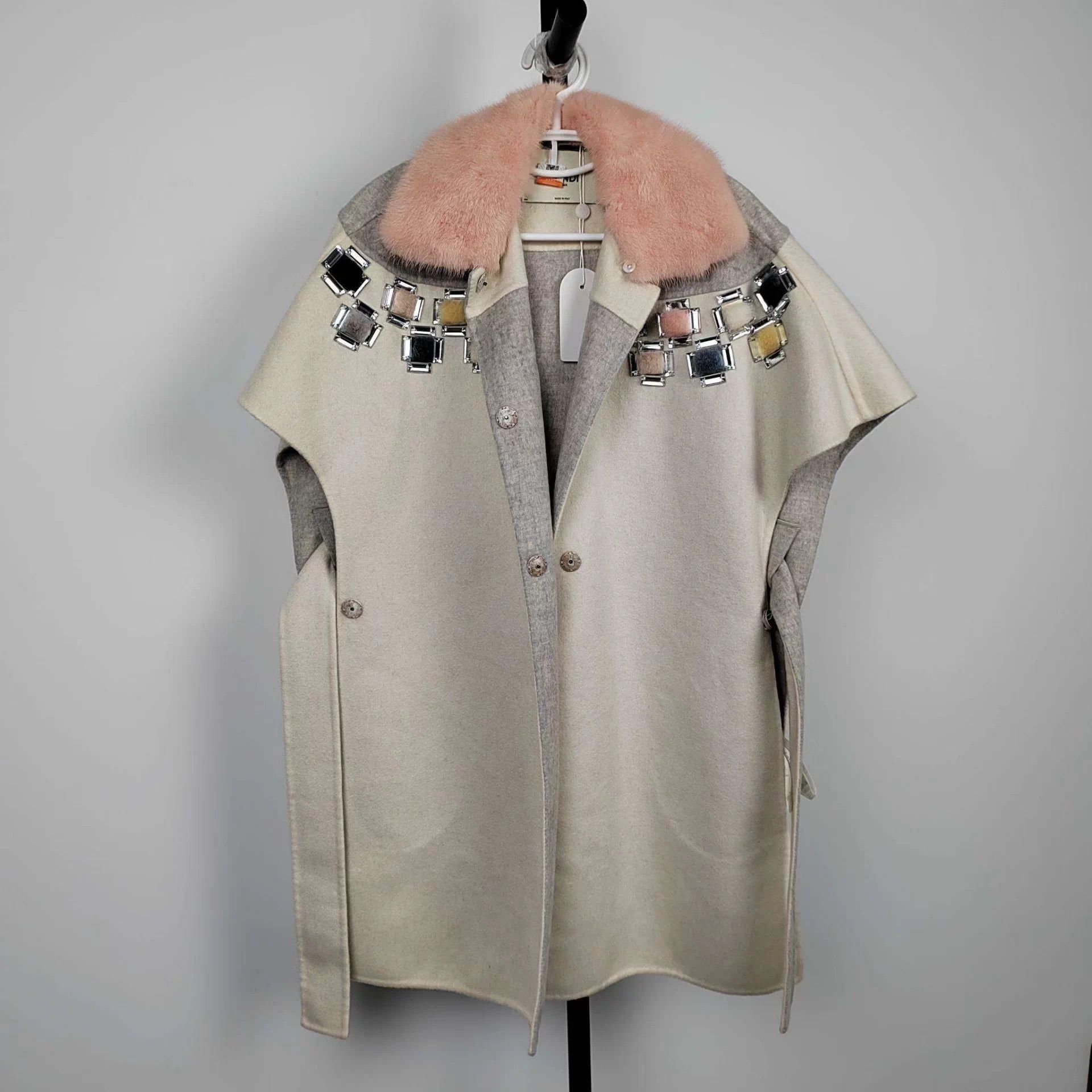 Fendi Fendi off-white women's 36 cashmere coat Size XS / US 0-2 / IT 36-38 - 1 Thumbnail