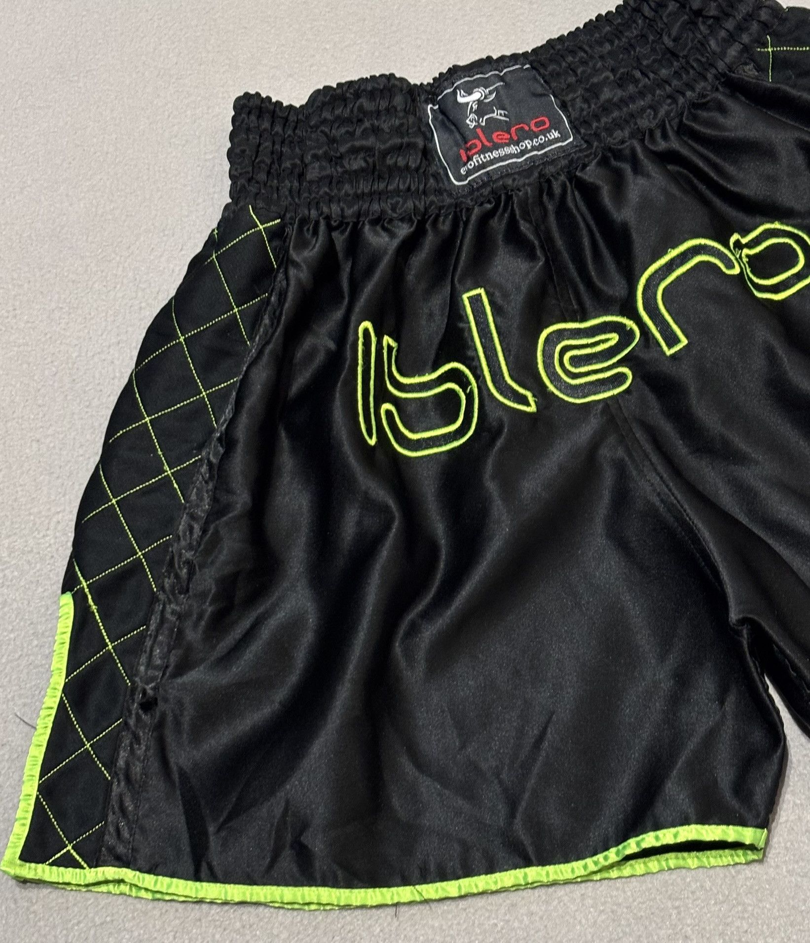 Other Islero Muaythai Thai Boxing MMA Sports Shorts Size L Size US 33 - 5 Thumbnail