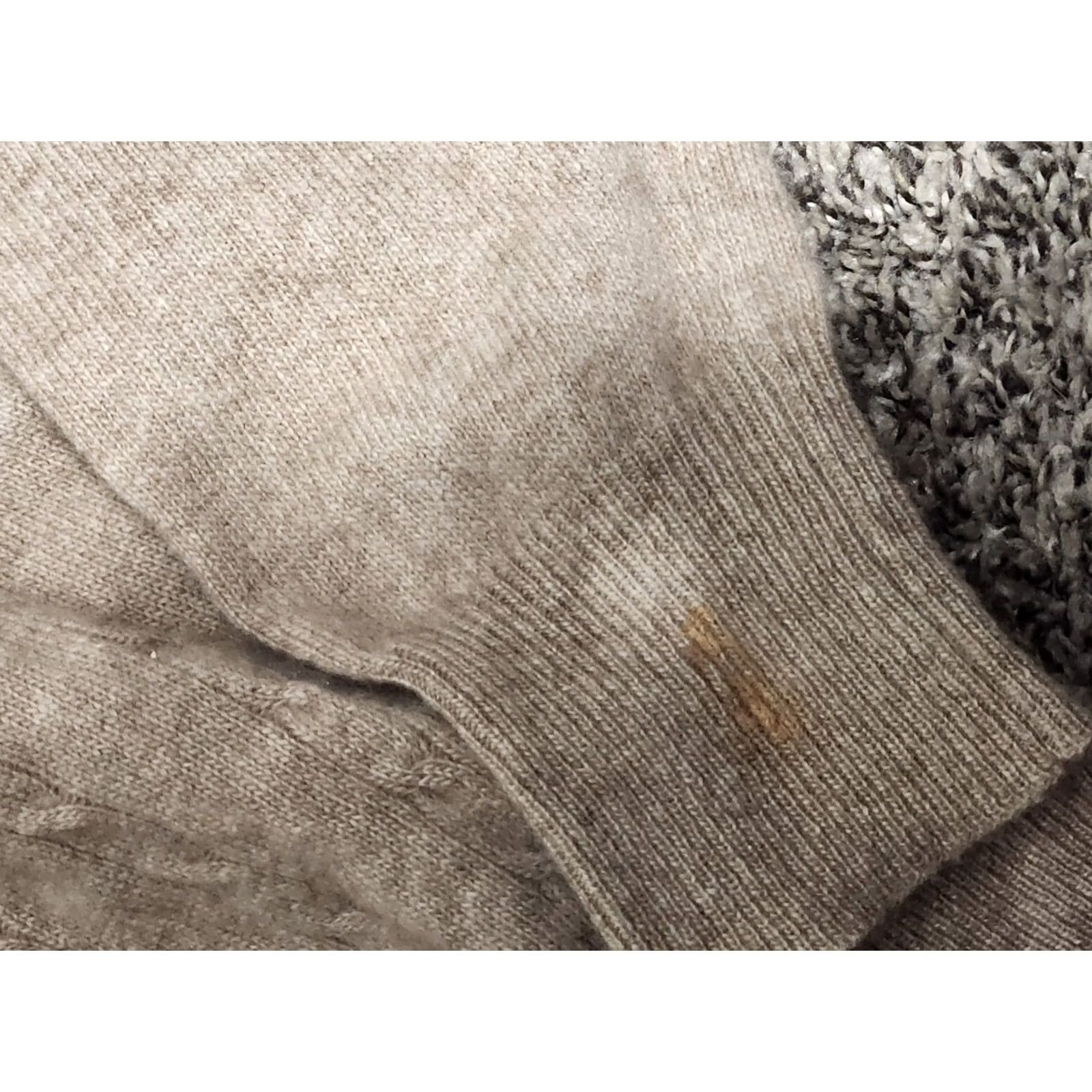 Bloomingdale's Bloomingdale's Sweater Brown Turtleneck 100% Cashmere L Size L / US 10 / IT 46 - 2 Thumbnail