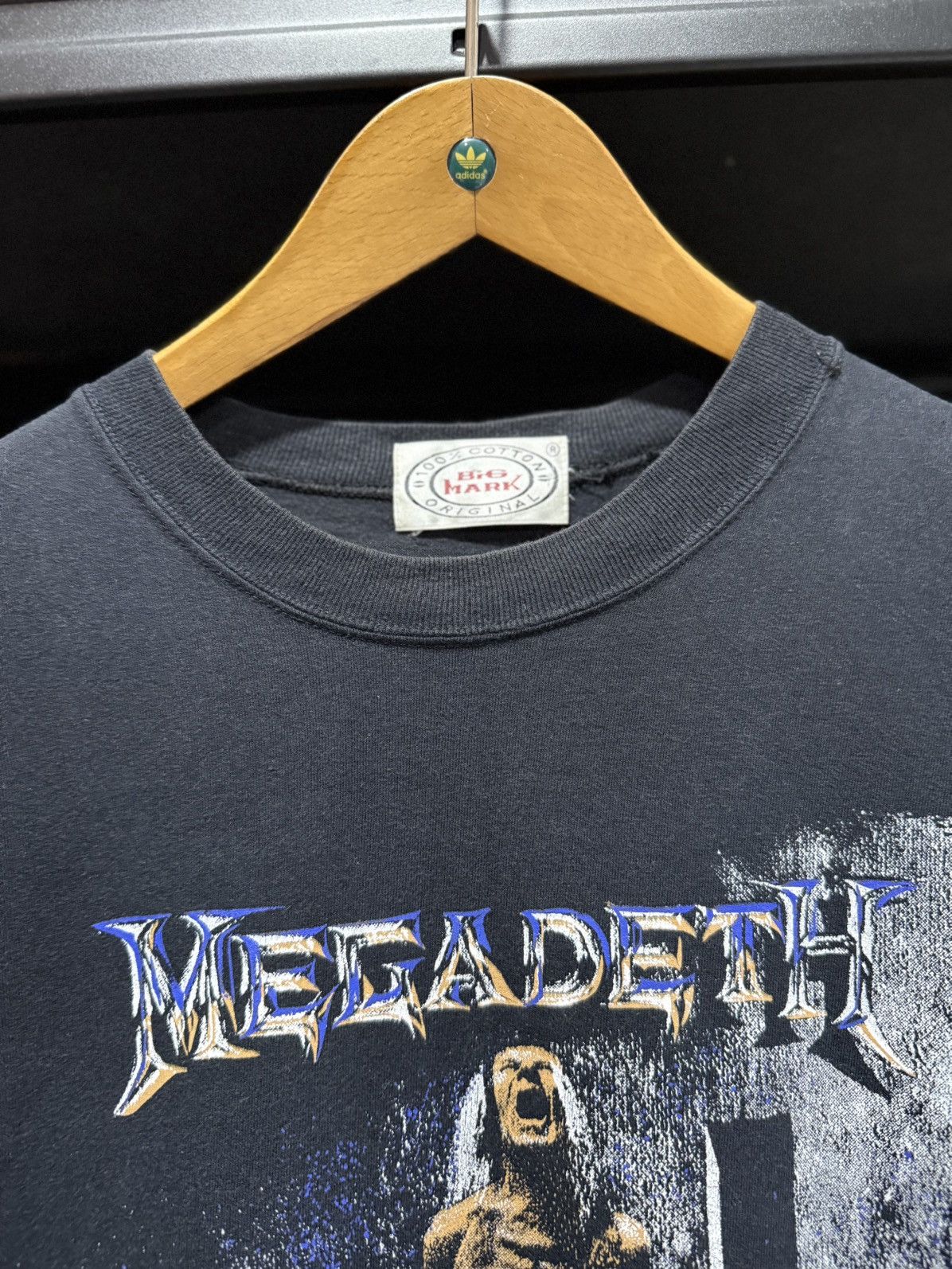 Band Tees Vintage 90s Megadeth Big Mark Backhit Faded Tee Size US L / EU 52-54 / 3 - 5 Thumbnail