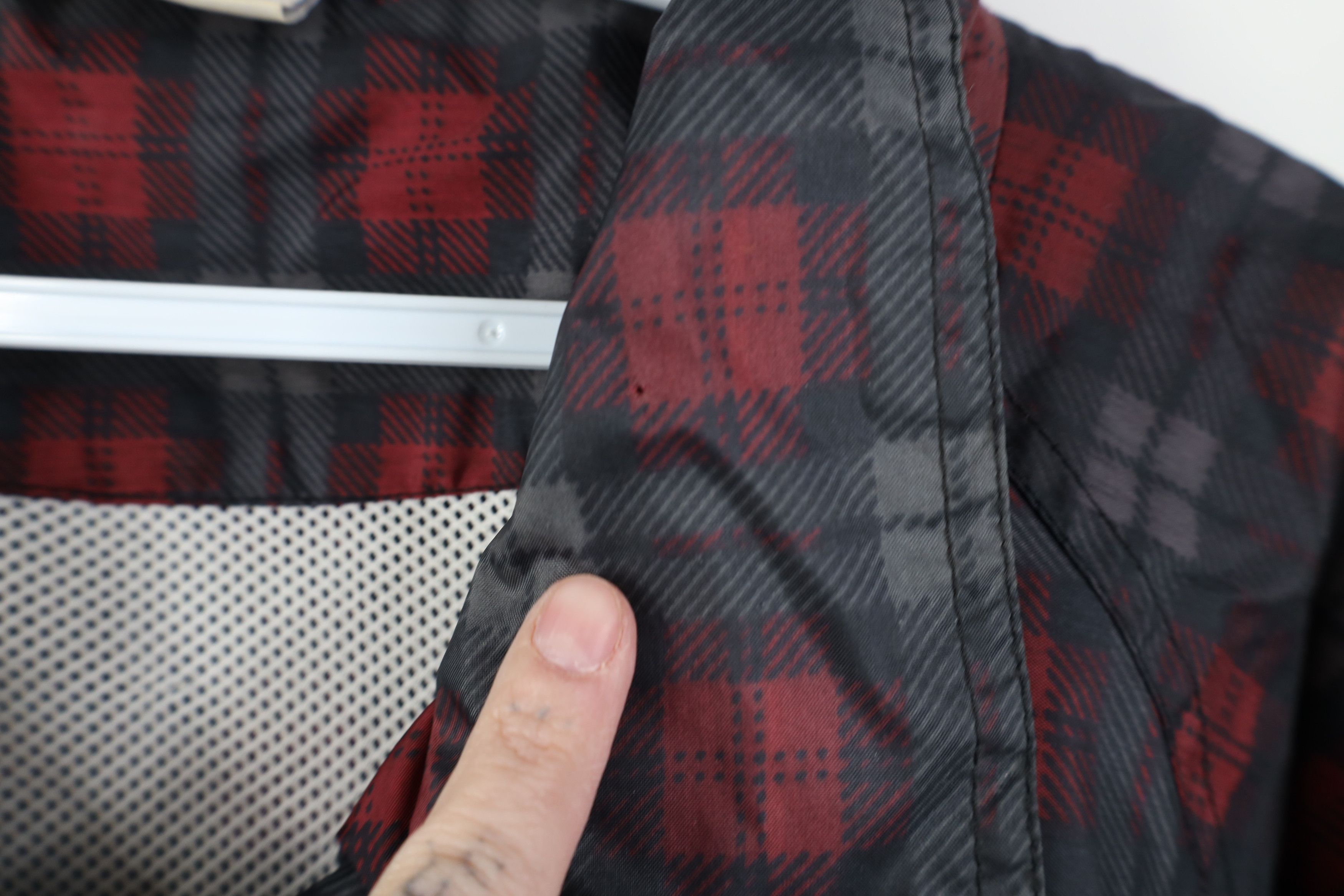 Vintage Vintage 90s Streetwear Full Zip Windbreaker Jacket Red Plaid Size US XL / EU 56 / 4 - 5 Thumbnail