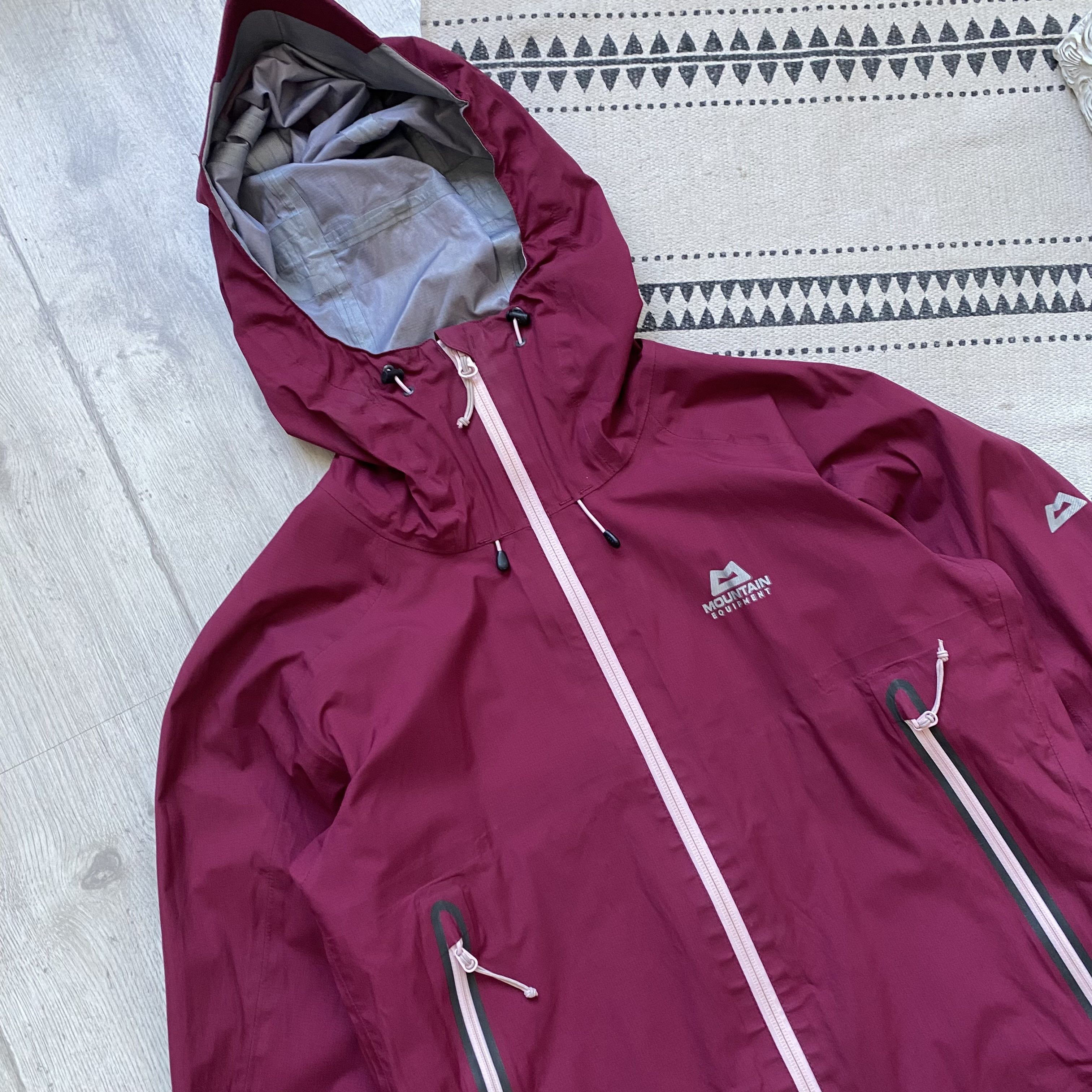Mountain Equipment Company Gorpcore Mountain Equipment Gore-Tex jacket light outdoor Size M / US 6-8 / IT 42-44 - 2 Thumbnail