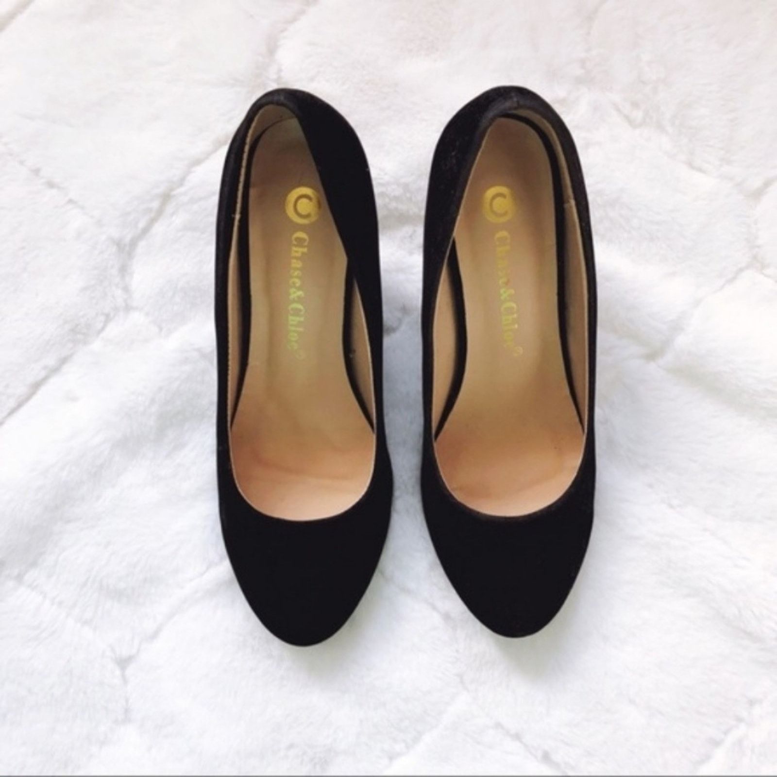 Other Chase + Chloe Black Velvet Heels Size US 6 / IT 36 - 1 Thumbnail